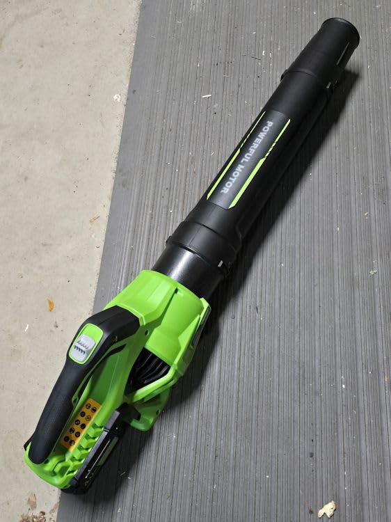 Leaf Blower Cordless with 2 x 3.0Ah Battery and Charger, 680CFM 260MPH Electric Blower with 2 Speeds, 20V Handheld Leaf Cleaner for Lawn Care customer photo 1