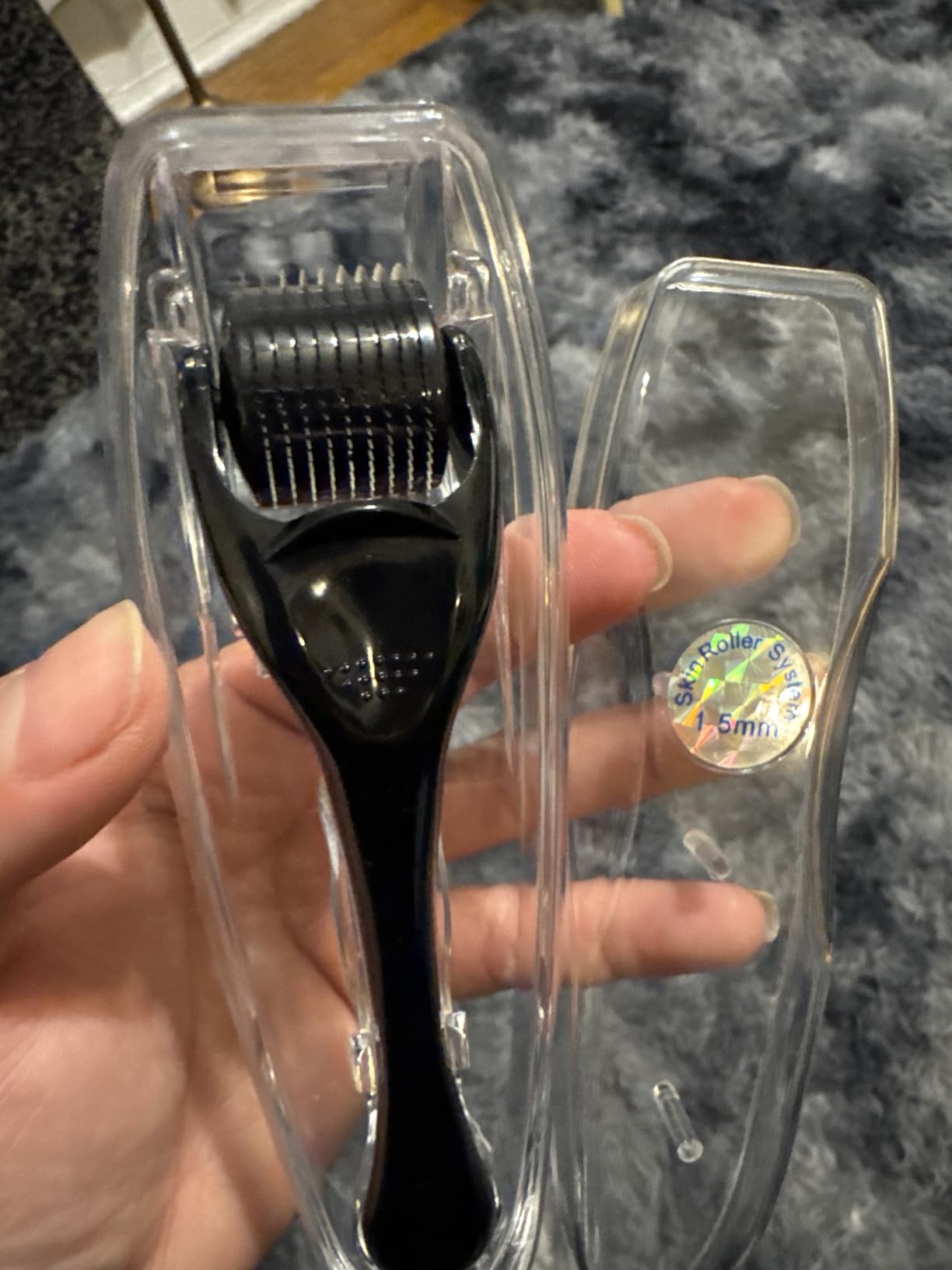 540 Titanium Derma Roller - Microneedle Micro Needle Roller for Men and Women Home Use - Microneedling Roller Microneedle Skin Care Tool A8 customer photo 2