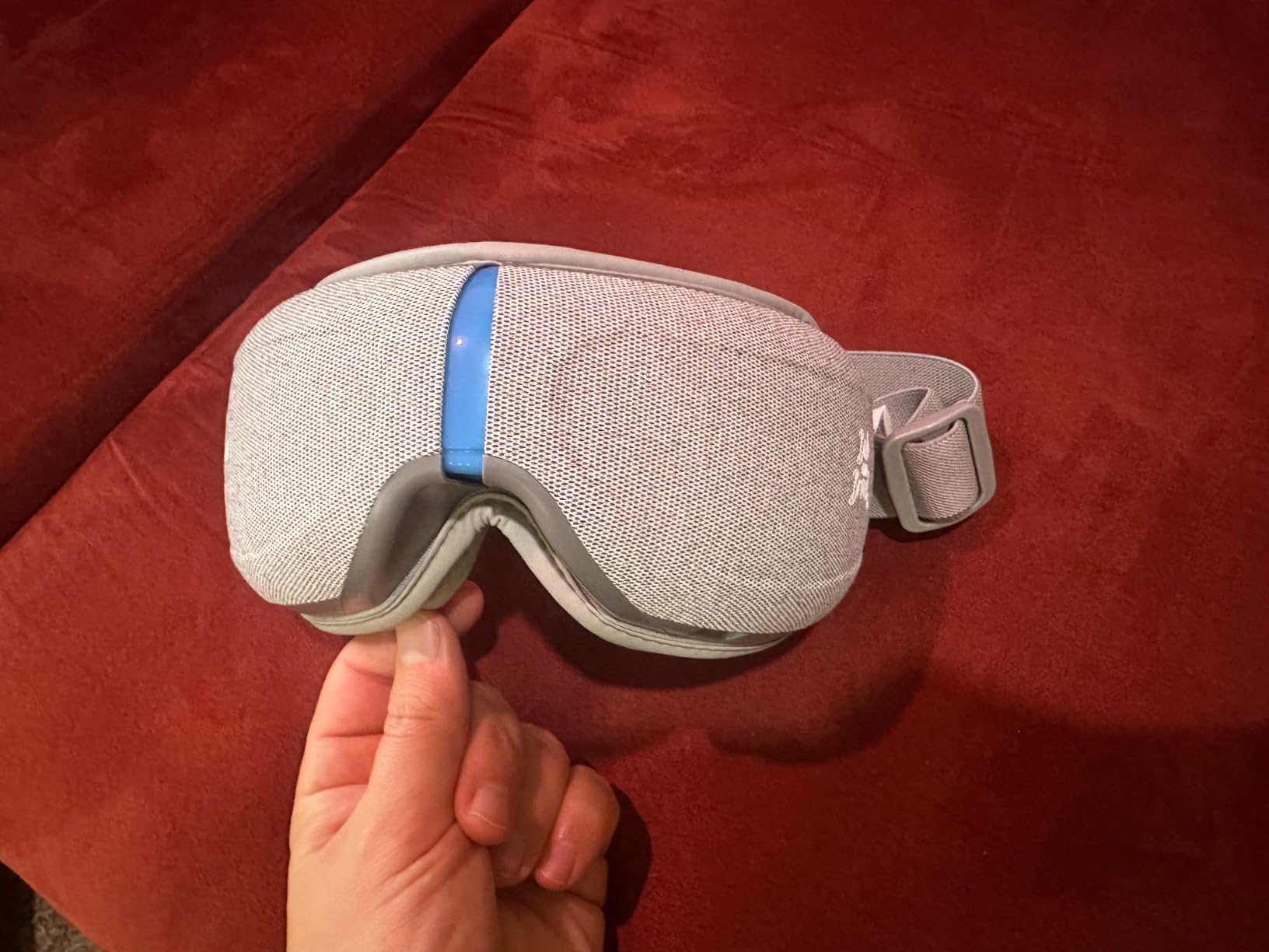 BOB AND BRAD Eye Massager with Heat and Cooling, EyeOasis 2 Eye Massager for Migraines FSA Eligible/HSA Eligible, Heated Face Massager for Dry Eye Migraine Relief, Warm Compress for Stress Relief customer photo 2