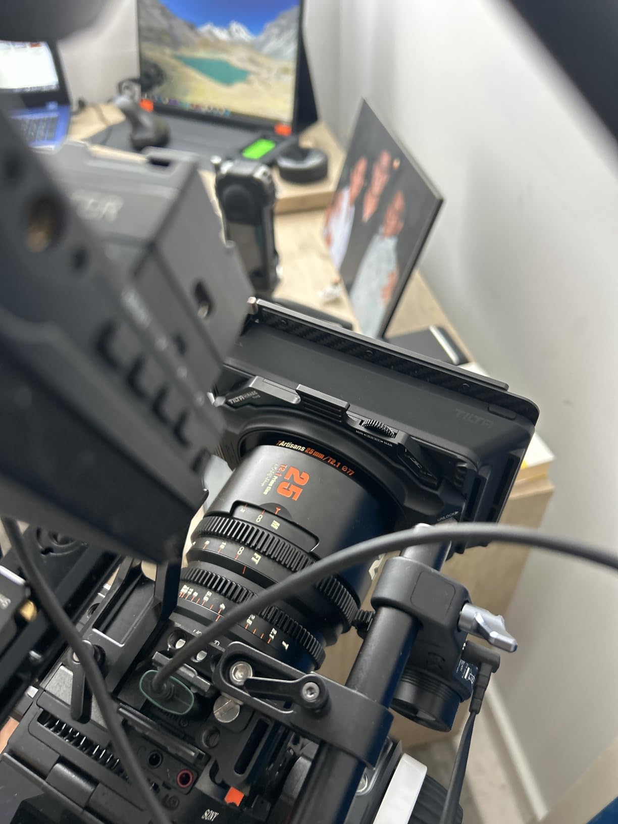 7artisans 35mm T2.1 Cine Lens for Sony E Mount APS-C customer photo 2