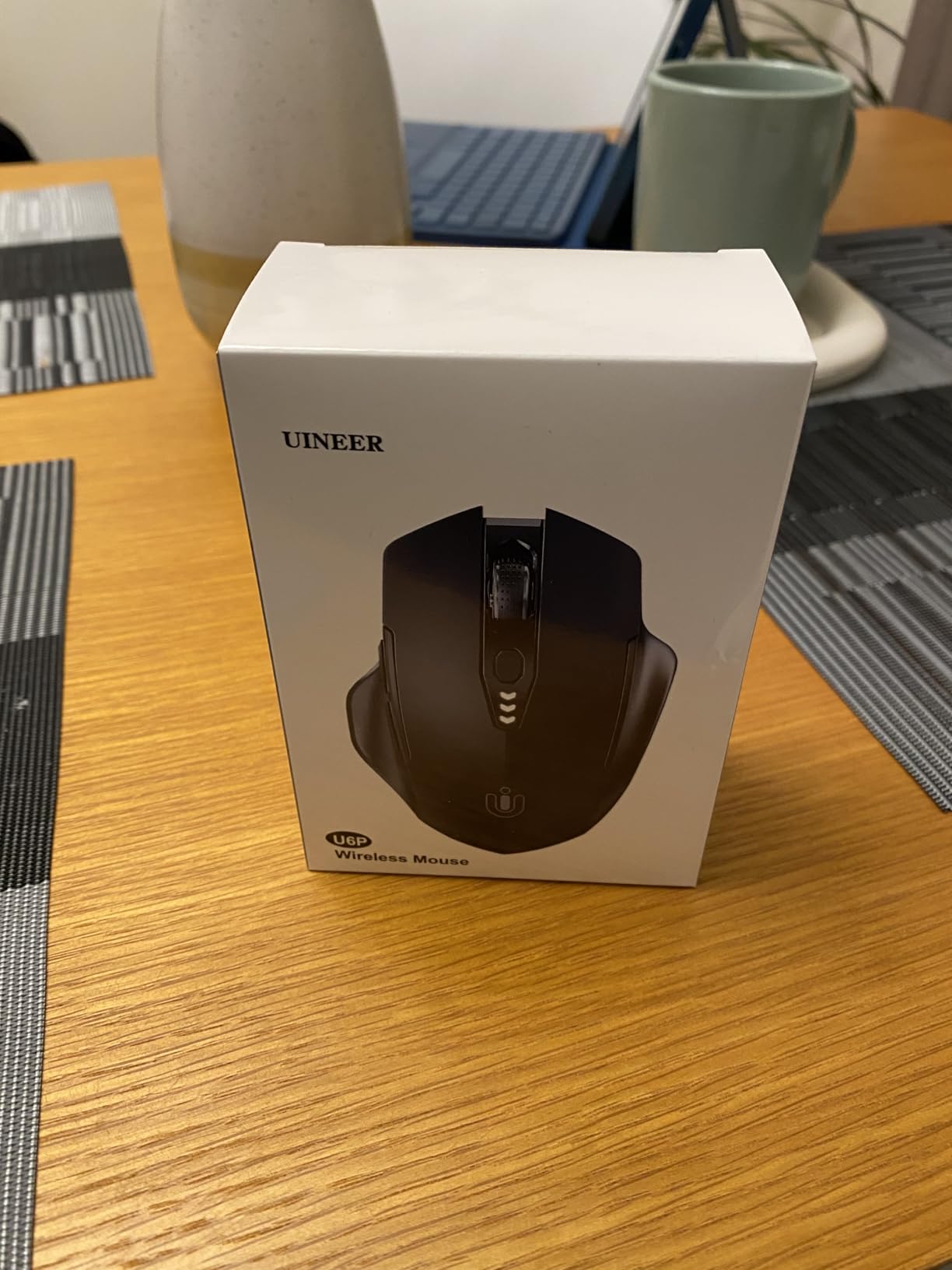 Uineer Wireless Mouse,Upgraded 2.4GHz Rechargeable (Battery Level Visible) Ergonomic Computer Mouse,4 Levels DPI, Wireless Mice for Laptop Computer(Matte Black) customer photo 2
