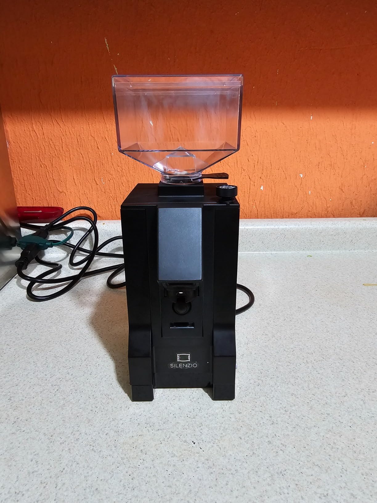 Eureka Mignon Silenzio Espresso Grinder | Silent Technology | Stepless | Timed Dosing customer photo 2