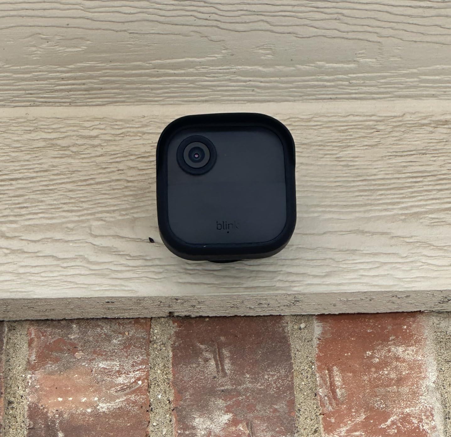 Blink Outdoor 4 - Wireless smart security camera, two-year battery life, 1080p HD day and infrared night live view, two-way talk. Sync Module Core included - 2 camera system customer photo 2