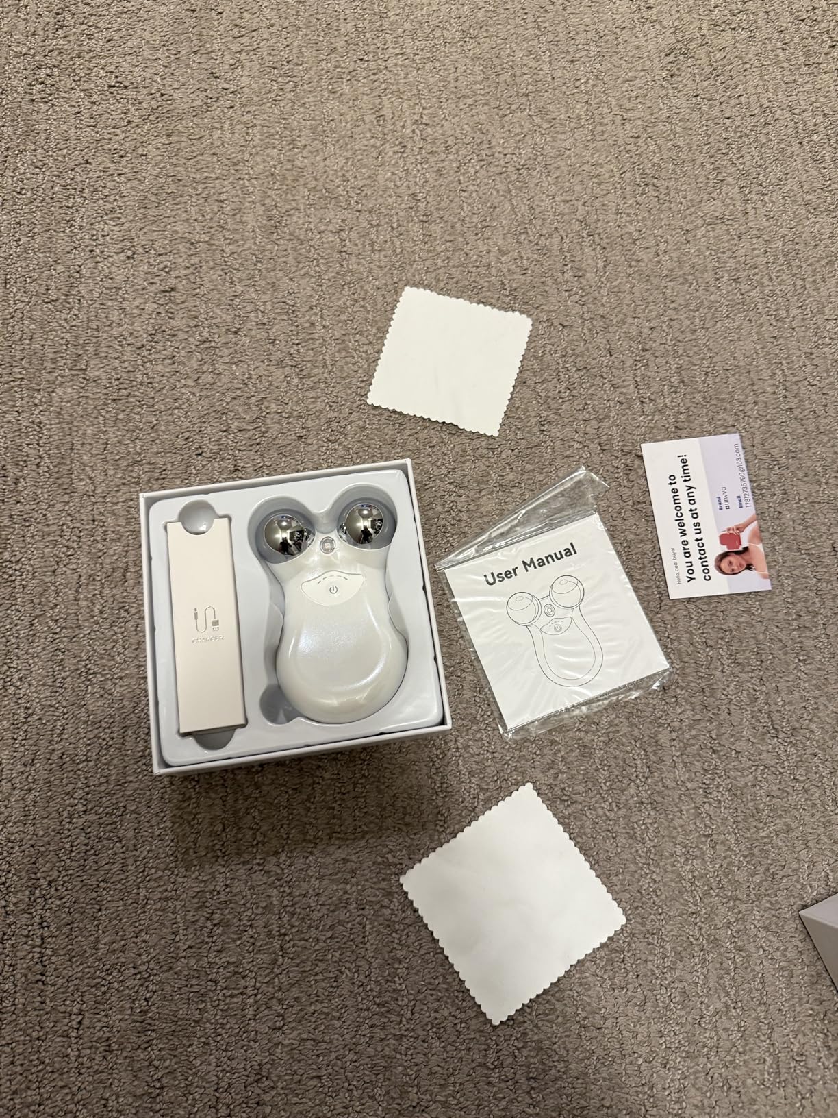 Microcurrent Facial Device, Latest Red Light Technology, Enhances The Ability to Lift The Face and Tighten The Skin, Facial Wrinkle Equipment, Smart Photon Micro-Current Device, Model:EP-300 customer photo 2