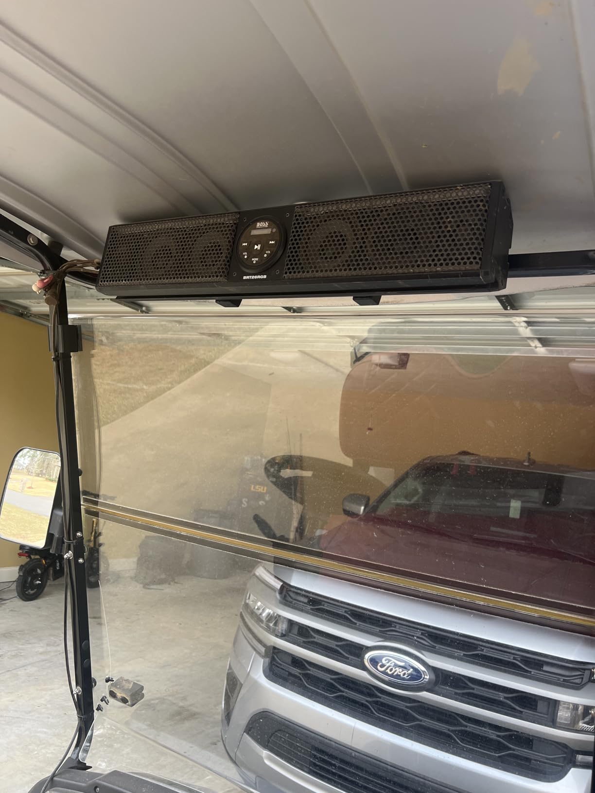 BOSS Audio Systems SB18BRGB ATV UTV Sound Bar System - 18 Inches Wide, IPX5 Rated Weatherproof, Bluetooth Audio, Amplified, 4 inch Speakers, 1 Inch Tweeters, USB Port, RGB Multicolor Illumination customer photo 1