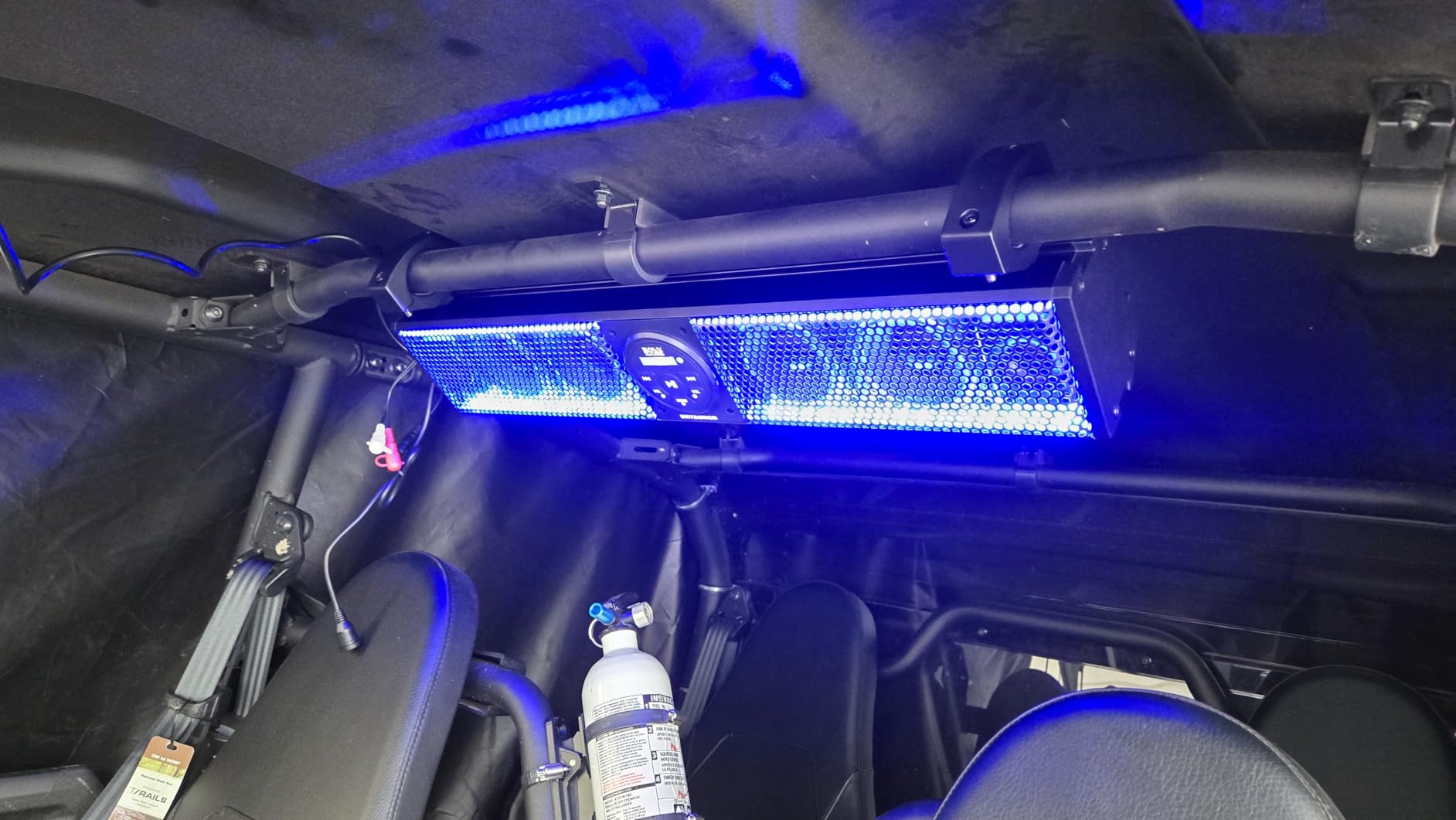 BOSS Audio Systems SB18BRGB ATV UTV Sound Bar System - 18 Inches Wide, IPX5 Rated Weatherproof, Bluetooth Audio, Amplified, 4 inch Speakers, 1 Inch Tweeters, USB Port, RGB Multicolor Illumination customer photo 2