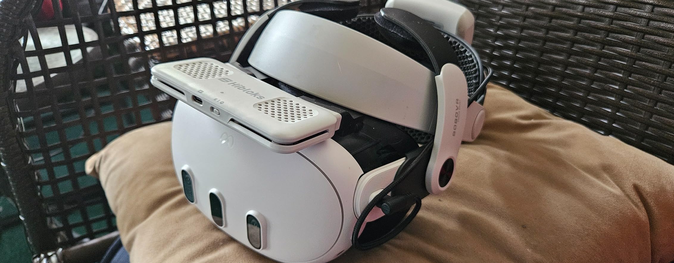 RCstyle Compatible with Quest 3S Fan Cooling Mask for Meta/Oculus Quest 3S Accessories, Circulated Ventilation Eliminates Glasses Fogging Defogger (Soft Ice Silk) customer photo 2