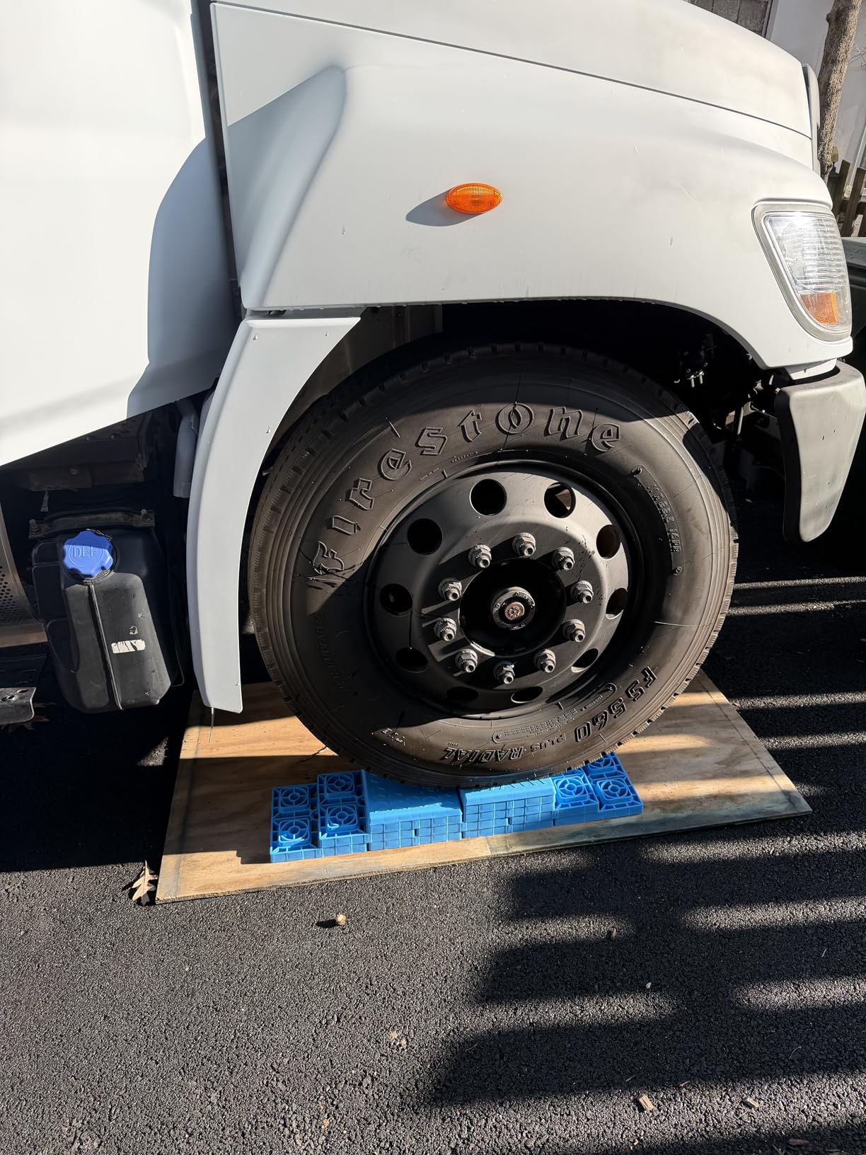 RVMATE 12 Pack RV Leveling Blocks, Heavy Duty Camper Leveling Blocks, Levelers for RVs, Reduce Trailer Movement, Trailer Leveling Blocks, RV Leveling System Great for Single and Dual Wheels customer photo 2