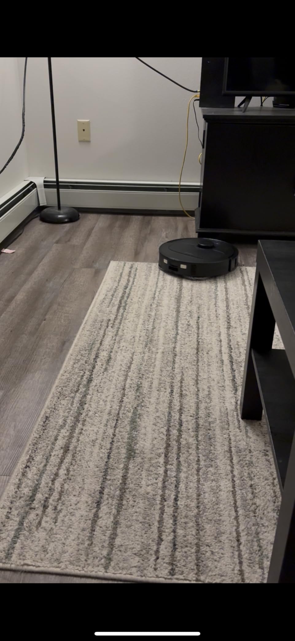 roborock Qrevo Series Robot Vacuum and Mop, 8000Pa Suction, Upgraded from Qrevo S, Anti-Tangle Brushes, Smart Obstacle Avoidance, Auto Mop Washing, All-in-One Dock, 200RPM Spinning Mops, Black(QV 35A) customer photo 2