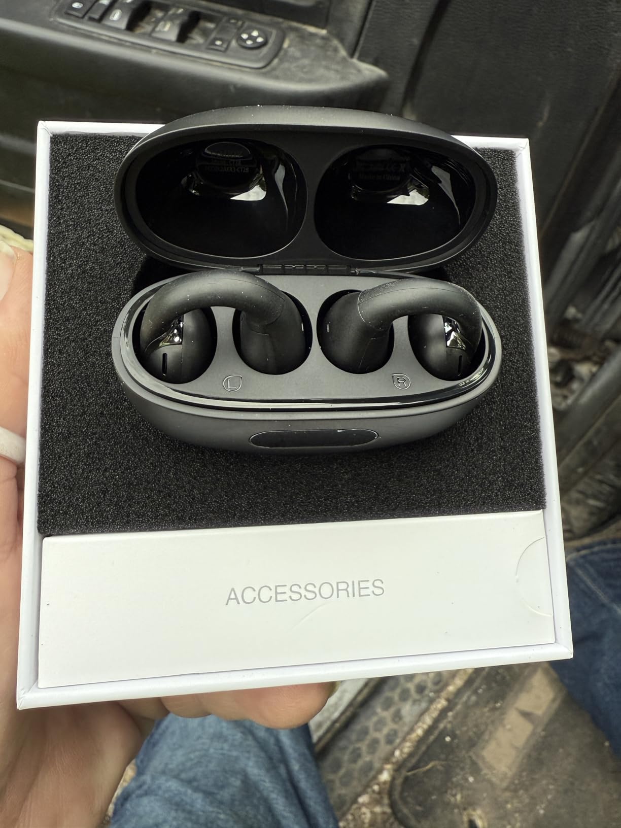 IAMJOY AI Language Translation Earbuds Real Time, Language Translator Earbuds Open Ear Clip-On Design, 163 Language & Accents Two-Way Translator Device with APP for Travel Learning Business, Black customer photo 1