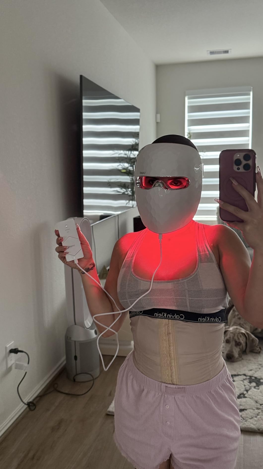 Ulike ReGlow LED Face Mask, Red Light Therapy for Face, Red, Blue, Yellow & Infrared Light Therapy for Acne & Anti-Aging, Cordless, Remote Control customer photo 2