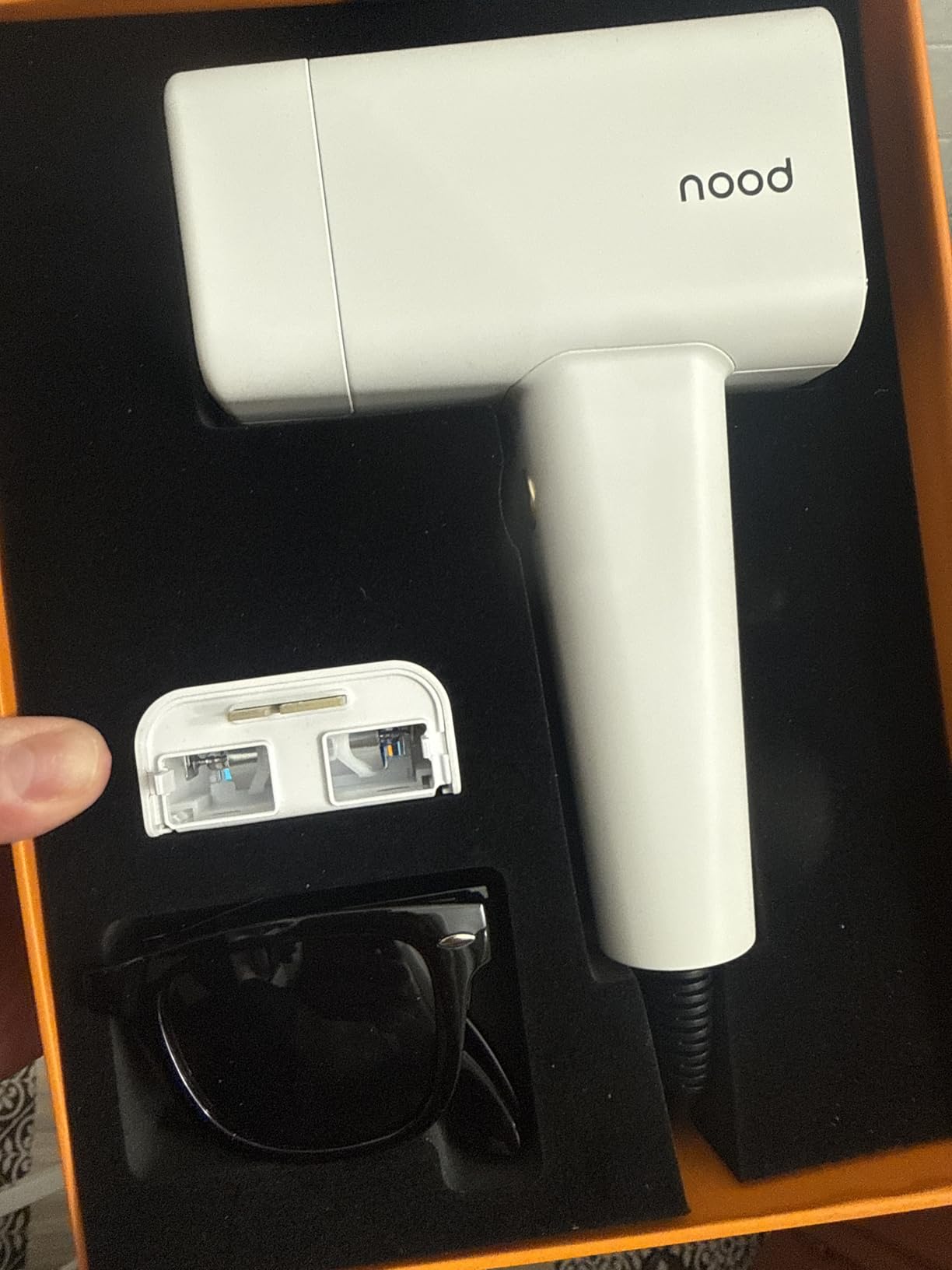 Nood NEW Flasher Pro - IPL Laser Hair Removal Device & Anti-Aging Red Light Therapy for Women & Men - Pain-free, Permanent, Visible Results After First Use & Works Everywhere Hair Grows - Gloss White customer photo 2