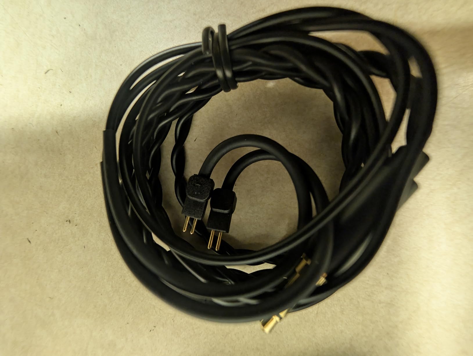 TRUTHEAR x Crinacle Zero: BLUE2 Dual Dynamic Drivers in-Ear Headphone with Detachable Cable (3.5mm+mic Cable) customer photo 2