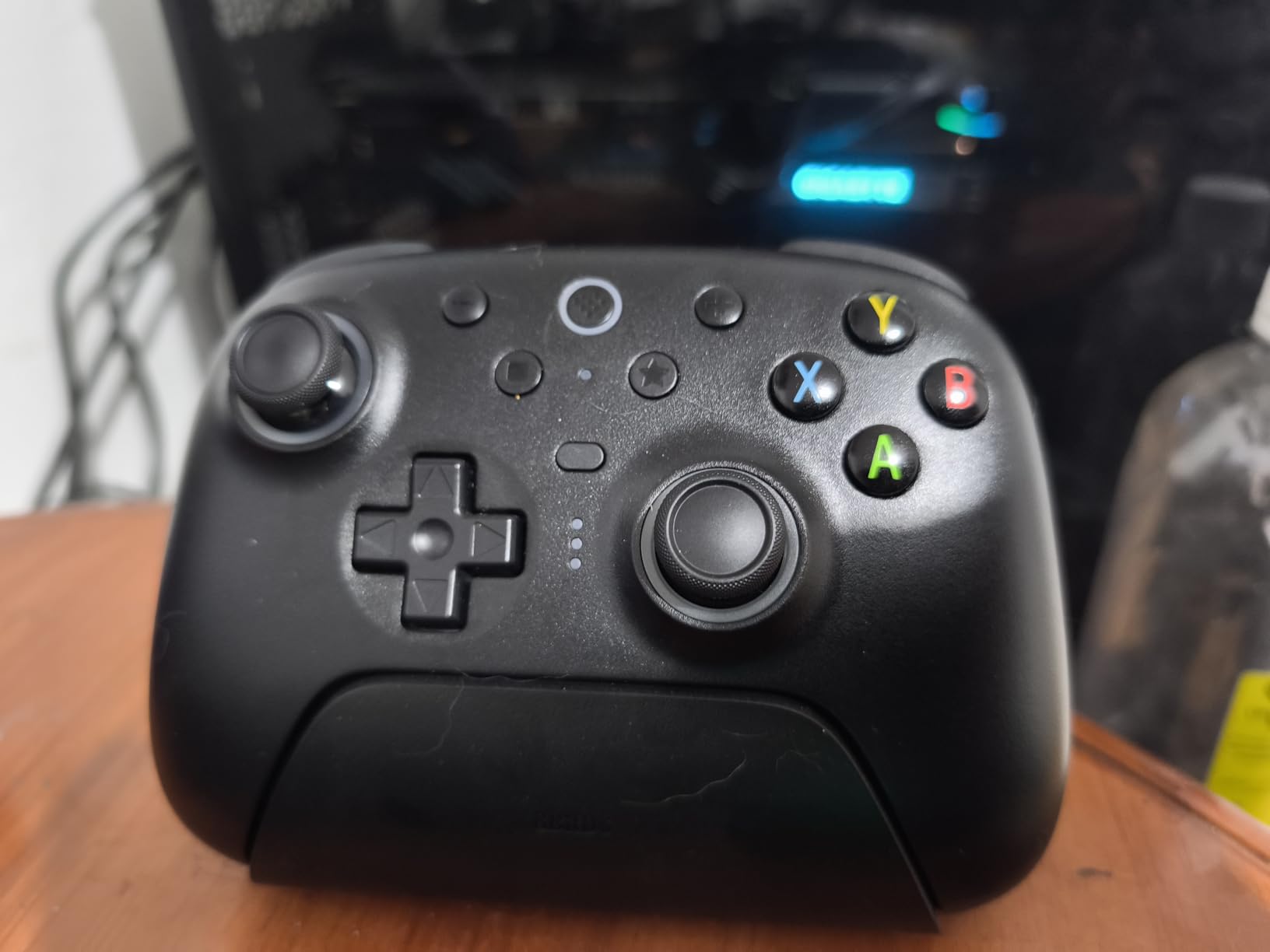 8BitDo Ultimate 2 Wireless Controller, Game Gamepad for PC Android Steam Deck with TMR Joysticks, Switchable Hall Effect/Tactile Triggers, RGB Fire Ring, PC Steam Gamer Gift customer photo 2