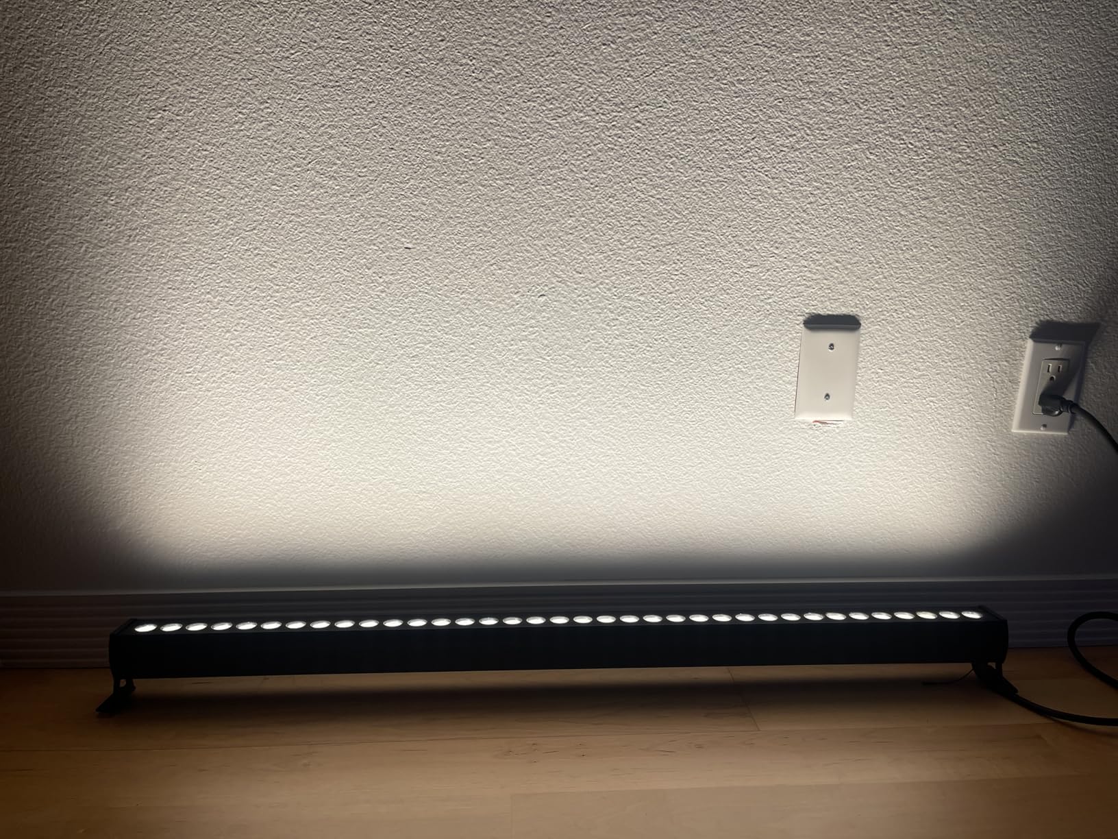 Smart Wall Washer Light 6CCT Adjustable Color Temperature & Dimmable 1%-100%, Super Bright LED Bar Light with Smart APP Control, Waterproof IP65, Timer & Remote for Indoor/Outdoor Decor customer photo 2