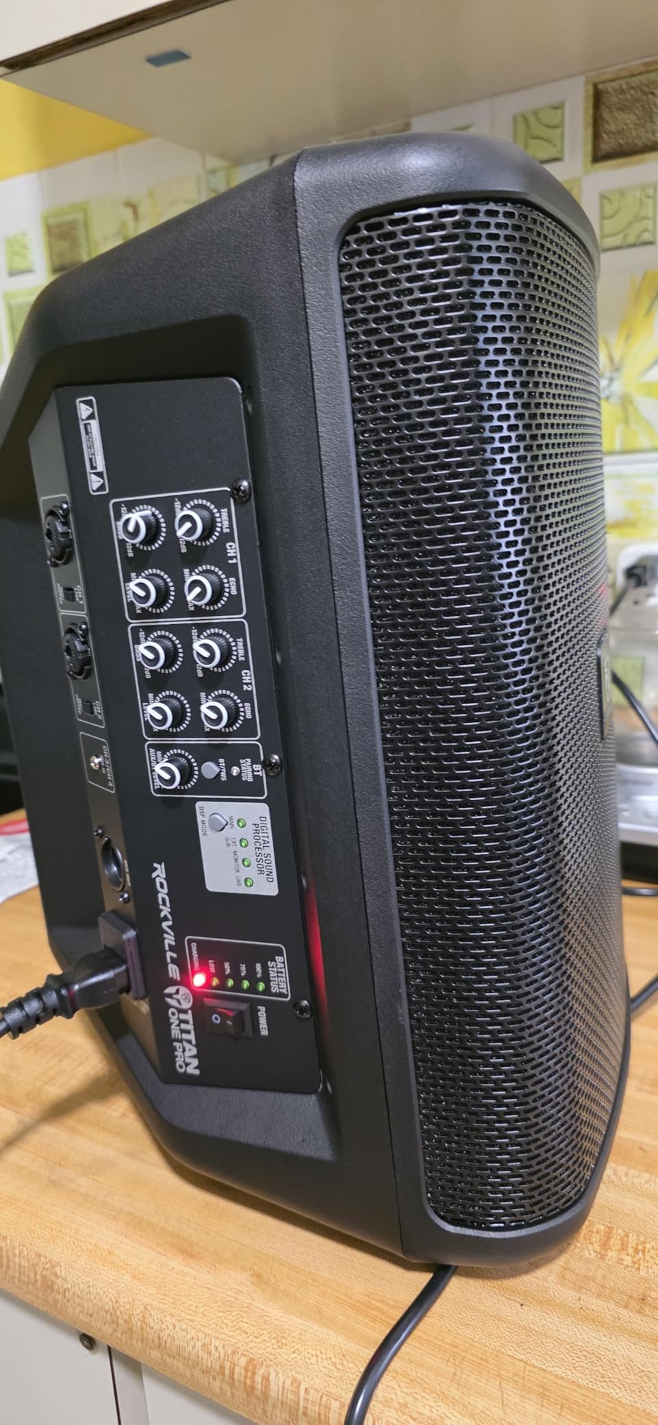 Rockville TITAN ONE PRO 600W 8