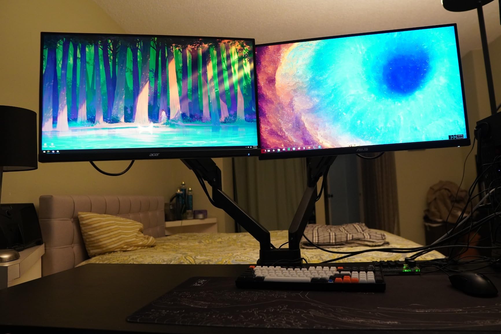 MOUNTUP Ultrawide Monitor Arm for 22-43 inch Curved Screen, Holds 2.2 to 33 lbs, Heavy Duty Monitor Desk Mount, Adjustable Full Motion Arm, Computer Monitors Stand for Desk, VESA Mount customer photo 2
