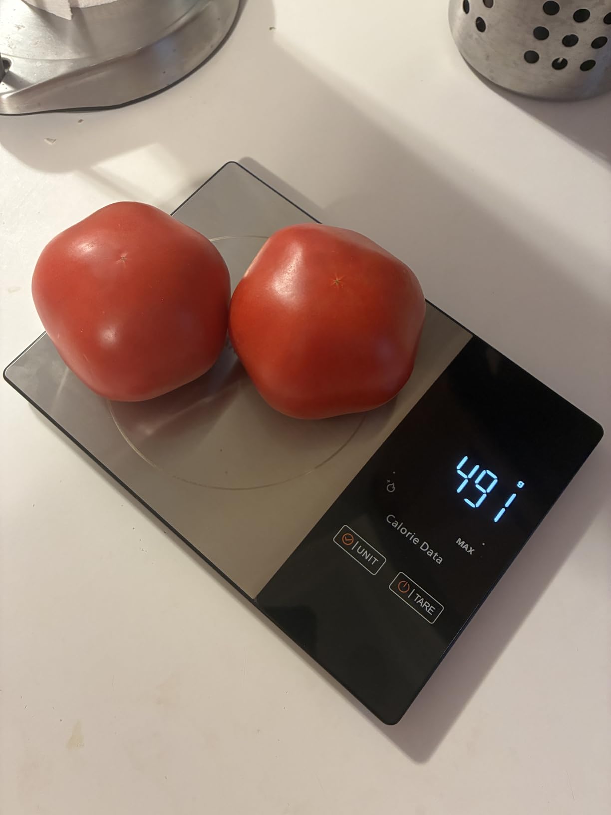 Smart Nutrition Food Scale - Digital Kitchen Scale with Nutritional Calculator App, Tare Function, Track Calories & 24 Nutrients, 11lb, Grams/Ounces, Healthy Eating & Meal Prep customer photo 2