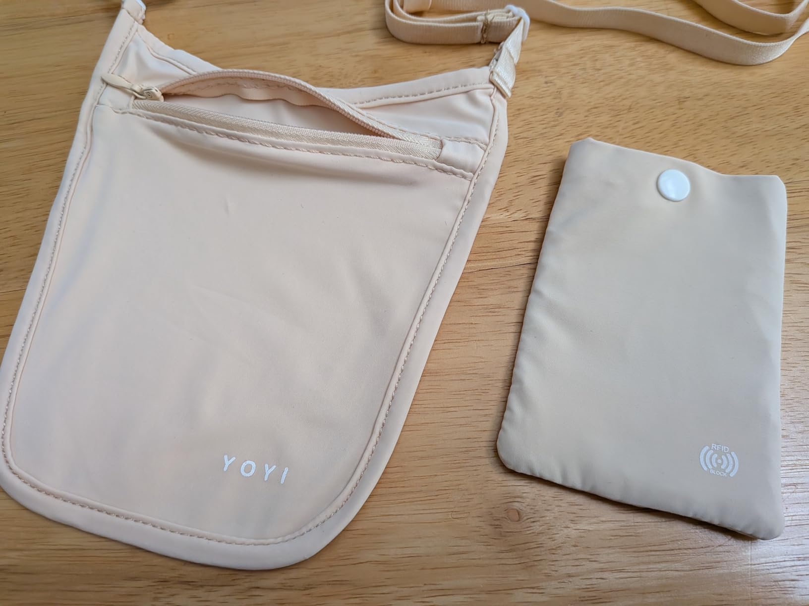 Crossbody Money Belt with Detachable Cardholder, Hidden Travel wallet for Money & Passport - Lightweight, Secure, and Invisible Design for Travel customer photo 2