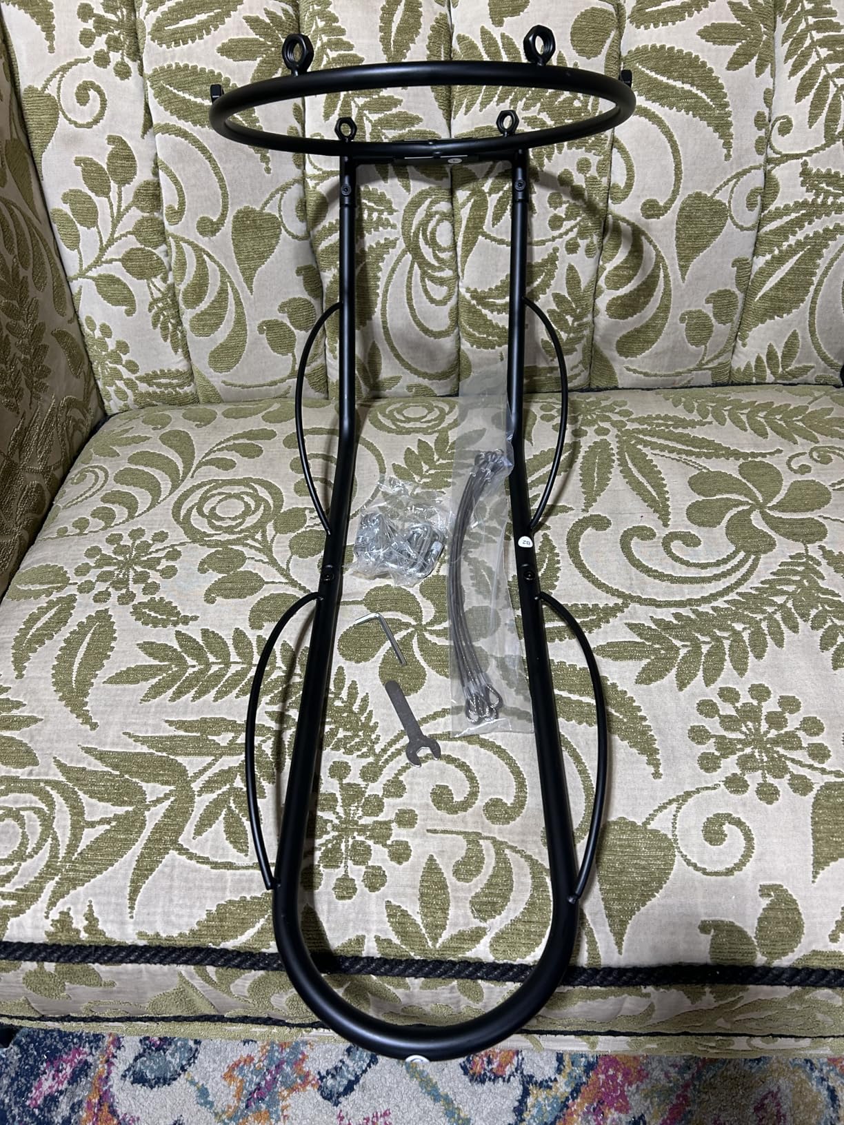 Basketball Return Attachment, Sturdy Metal Basket Ball Return Training Aid, Ideal for Single-Person Outdoor or Indoor Basketball Shooting Training customer photo 2