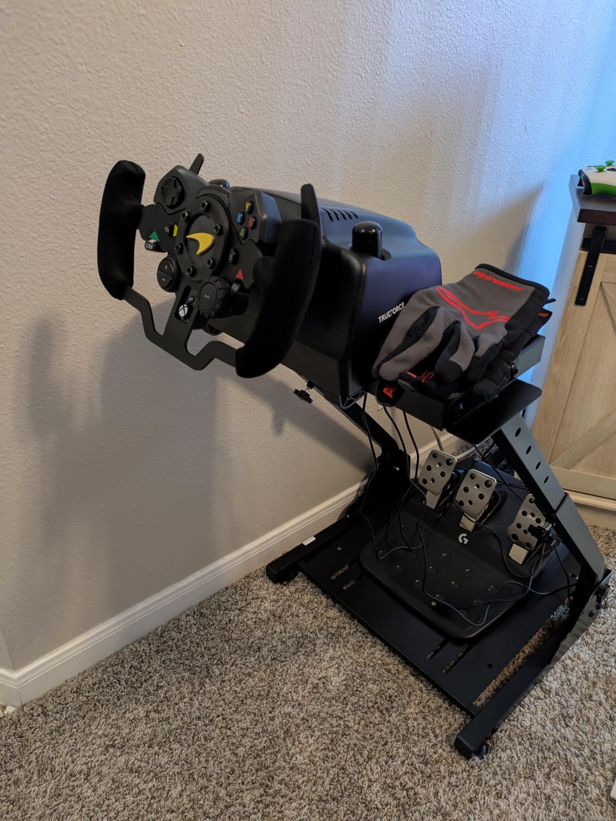 VEVOR Racing Wheel Stand, Heavy-Duty Simulator Cockpit Steering Wheel Stand, Fit Logitech G25, G27, G29, G920, G923, Thrustmaster T300RS, TX F458, T500RS, T3PA-PRO (F1/GT) and CSR Pedals customer photo 2