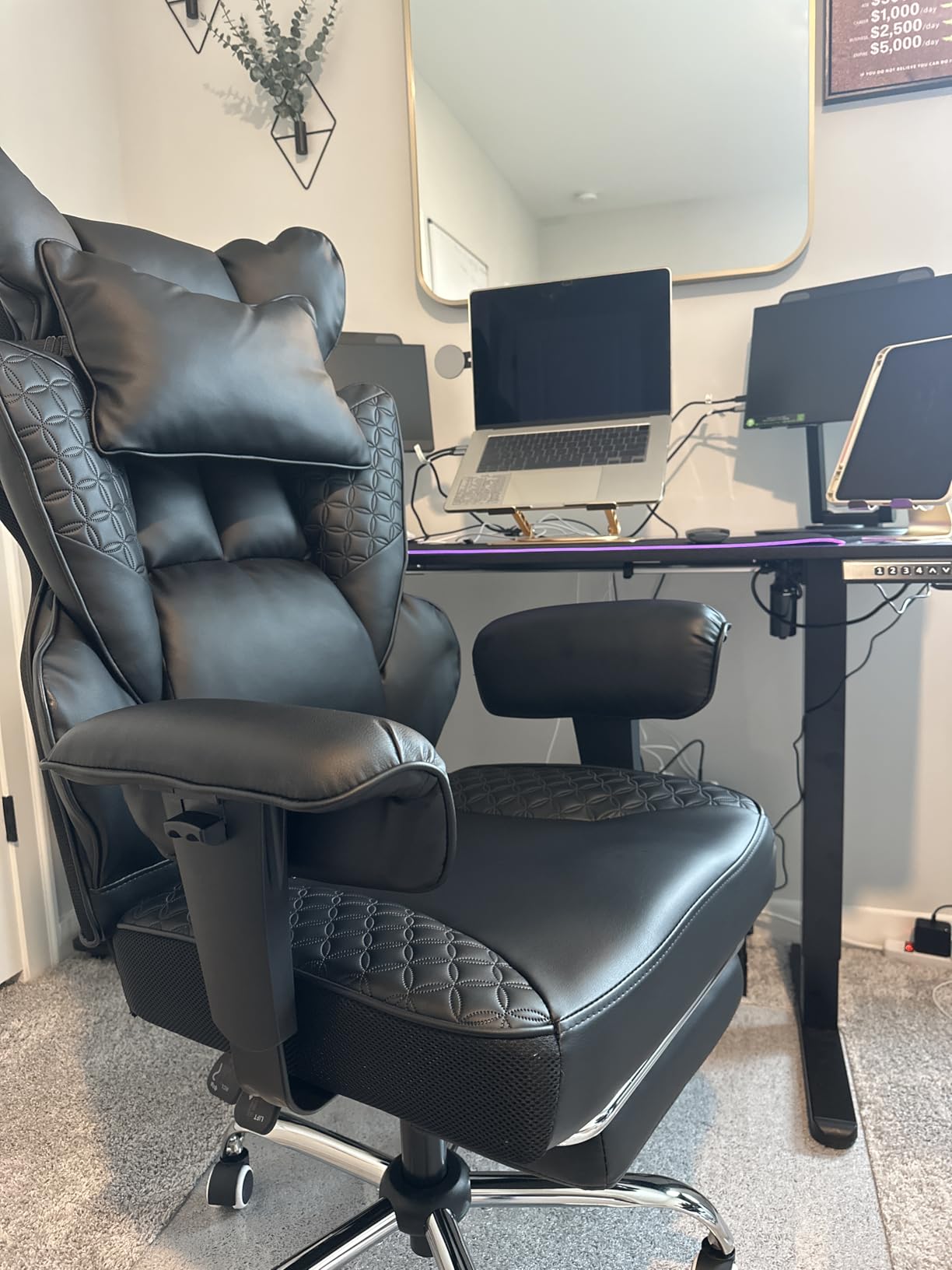 GTRACING Big and Tall Gaming Chair 400 lbs Heavy Duty Office Chair customer photo 1