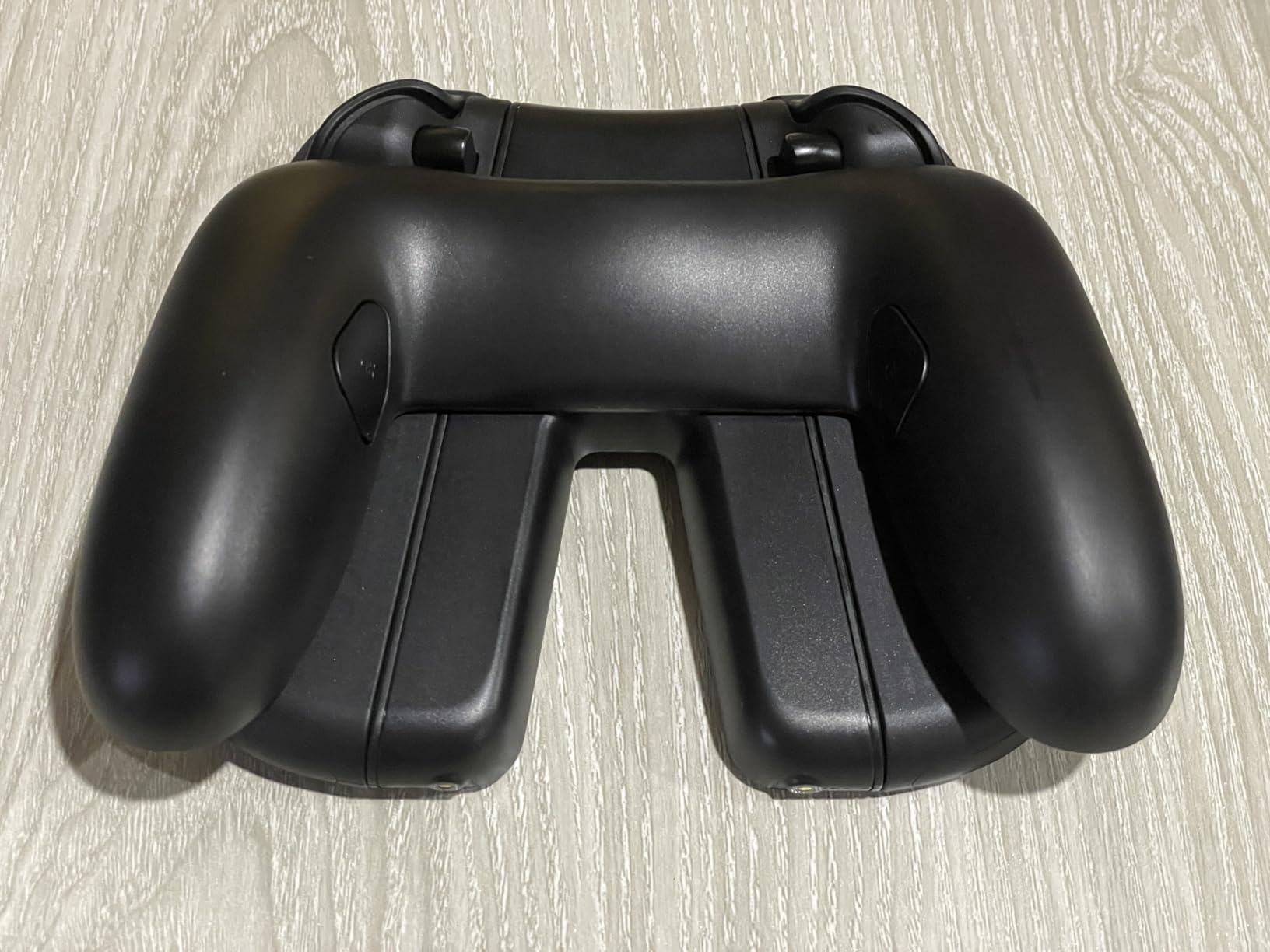 NEWDERY Charging Grip & Charging Dock for Switch 2, Magnetic Grip Controller Compatible with Switch 2 Joycons, Play While Charging with LED Indicator-Black customer photo 1