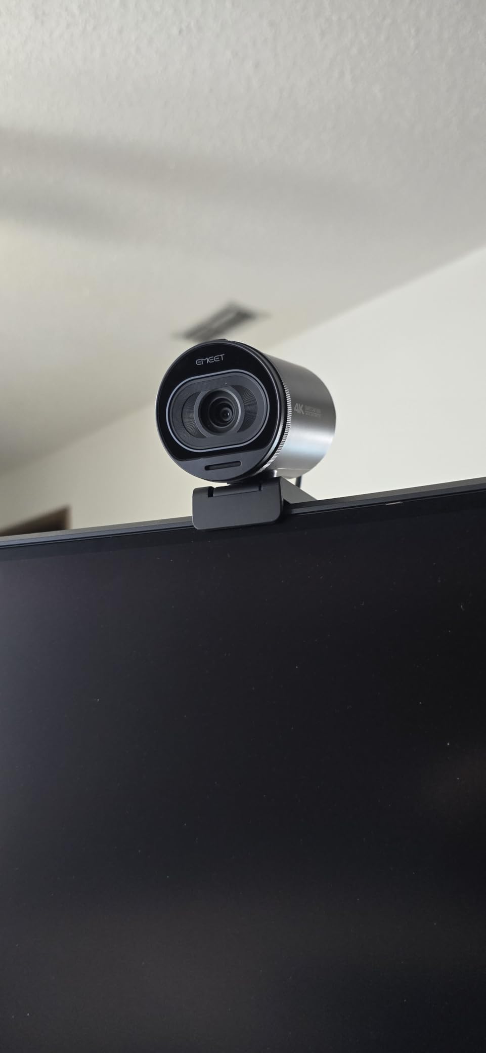 EMEET S600L 4K Webcam for Streaming with Ring Light, 4 Lighting Modes, Rainbow Effect, 1/2
