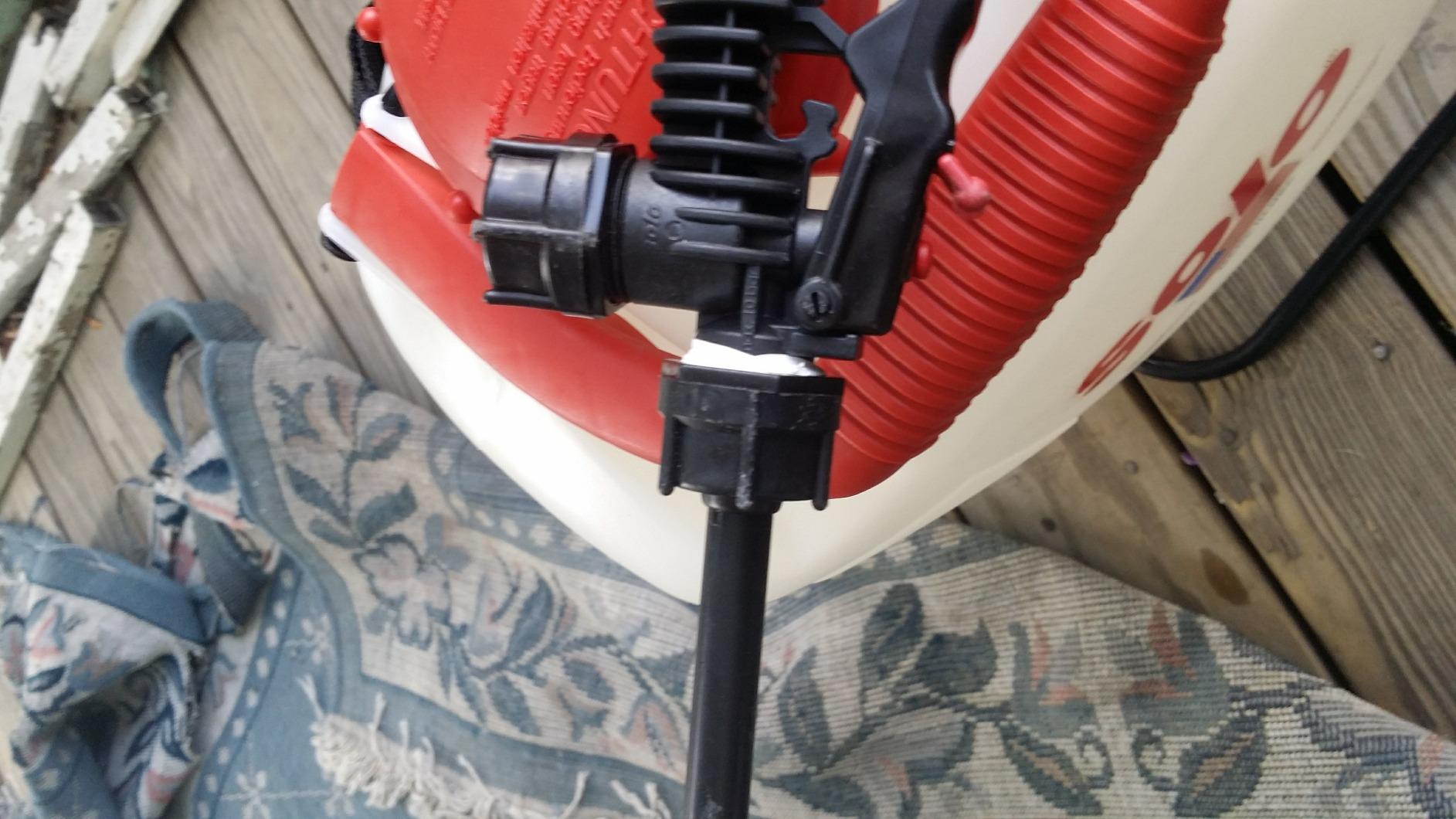 SOLO 425 4-Gallon Piston Backpack Sprayer, Wide Pressure Range up to 90 PSI customer photo 1