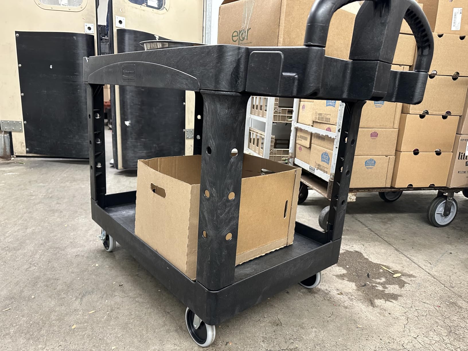 Rubbermaid Commercial Products 2-Shelf Utility/Service Cart, Medium, Black, Lipped Shelves, Ergonomic Handle, 500 Lbs Capacity customer photo 1