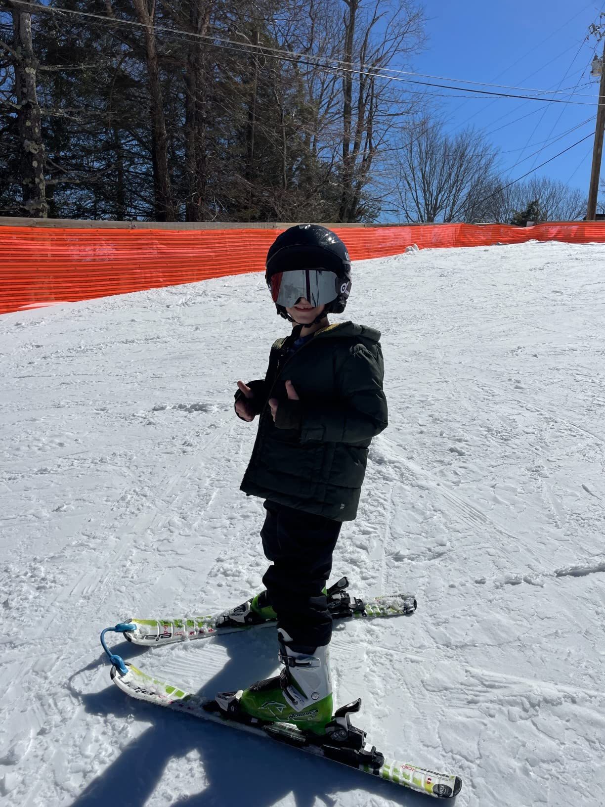 Launch Pad Wedgease Ski Tip Connector - Learn to Ski - Teaches Speed Control, Making a Wedge, Basic Turning - Portable and Durable - Perfect for Beginners customer photo 2