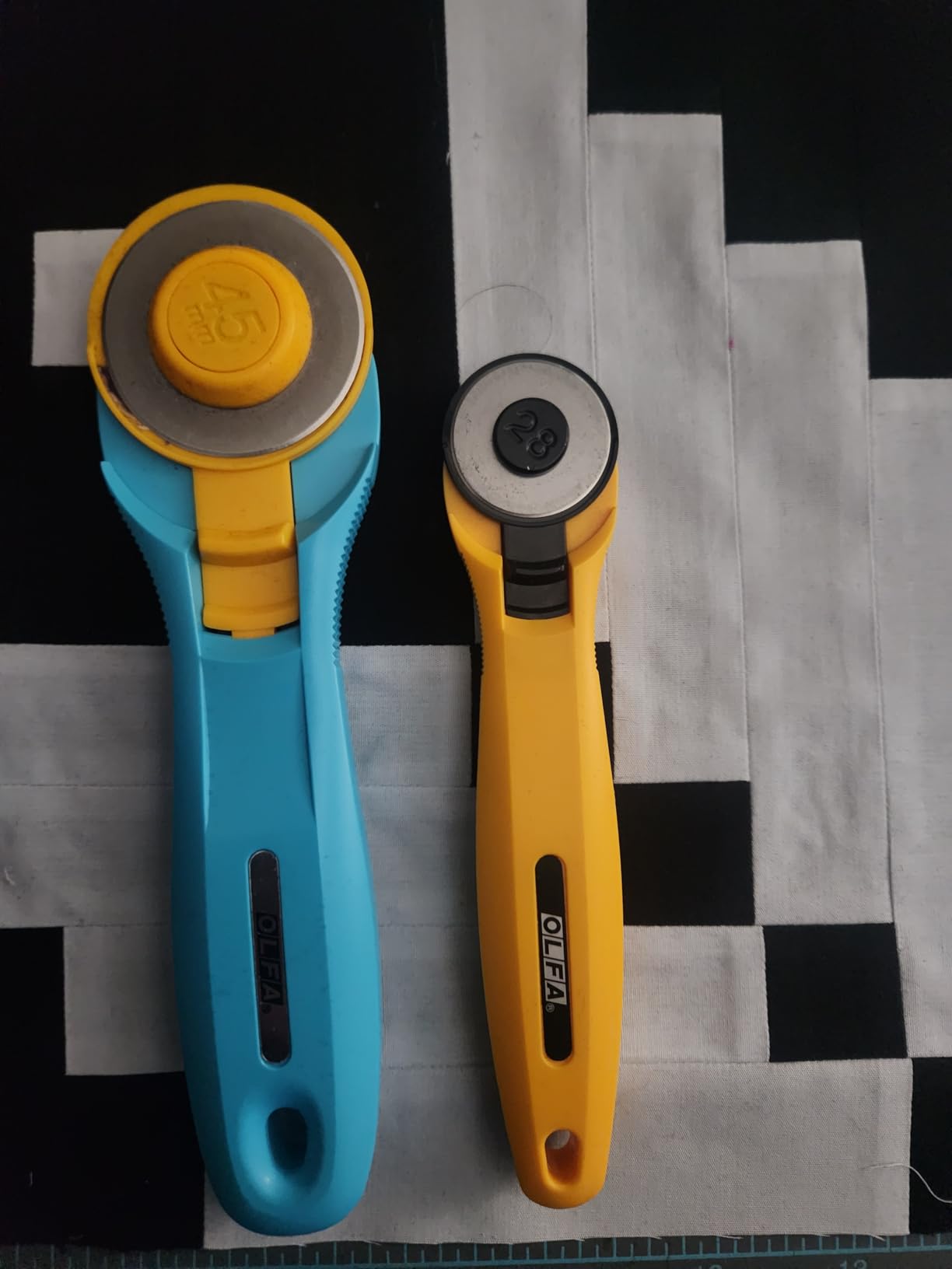 OLFA 45mm Quick-Change Rotary Cutter (RTY-2/C) - Rotary Fabric Cutter w/Blade Cover for Crafts, Sewing, Quilting (Aqua) customer photo 2