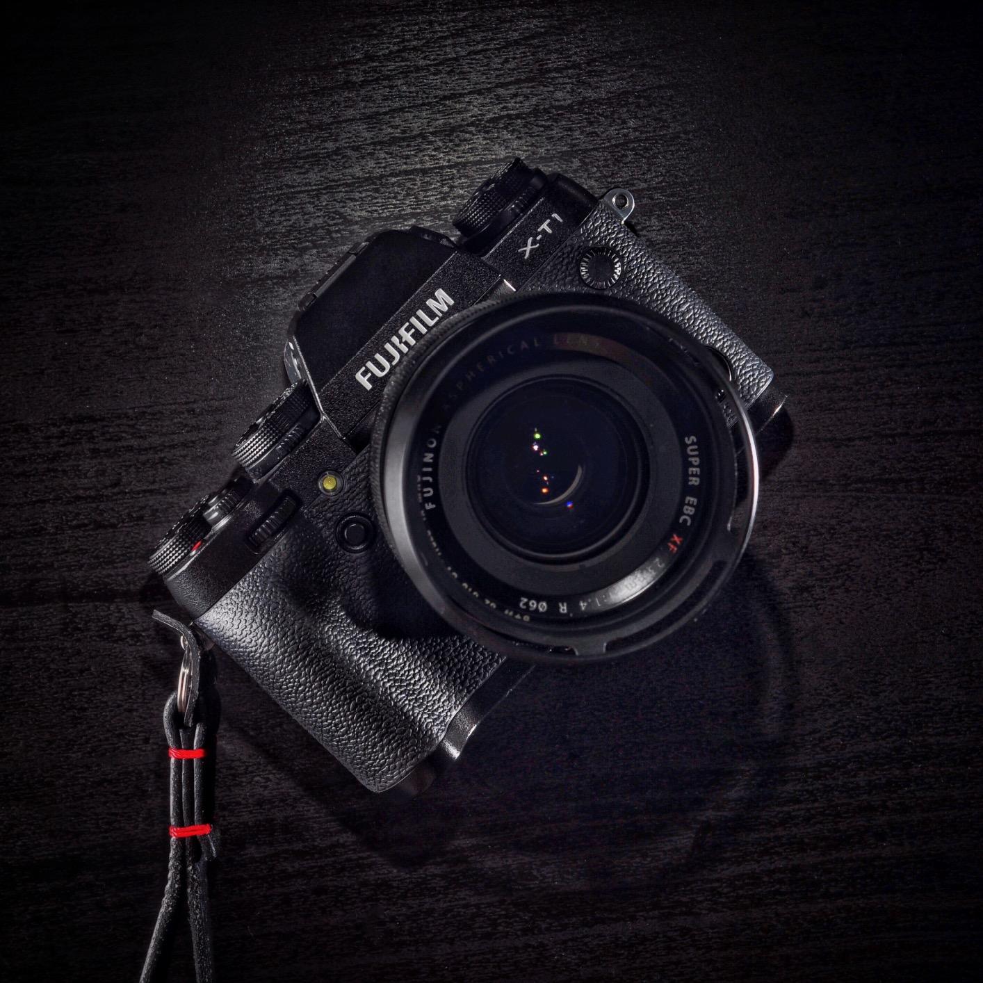 Fujifilm X-T1 16 MP Mirrorless Digital Camera with 3.0-Inch LCD (Body Only) (Weather Resistant) (Old Model) customer photo 1