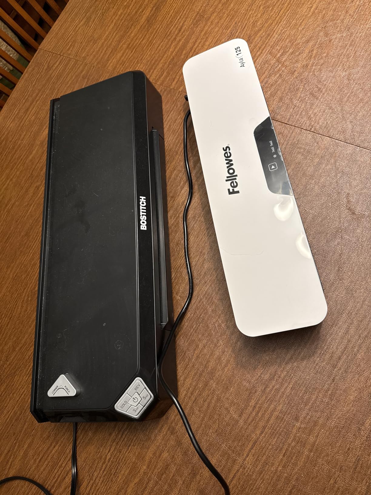 Fellowes Saturn 95 Thermal Laminator Machine for Home or Office with Pouch Starter Kit, 9.5 inch, Fast Warm-Up, Jam-Free Design (5735801) customer photo 1