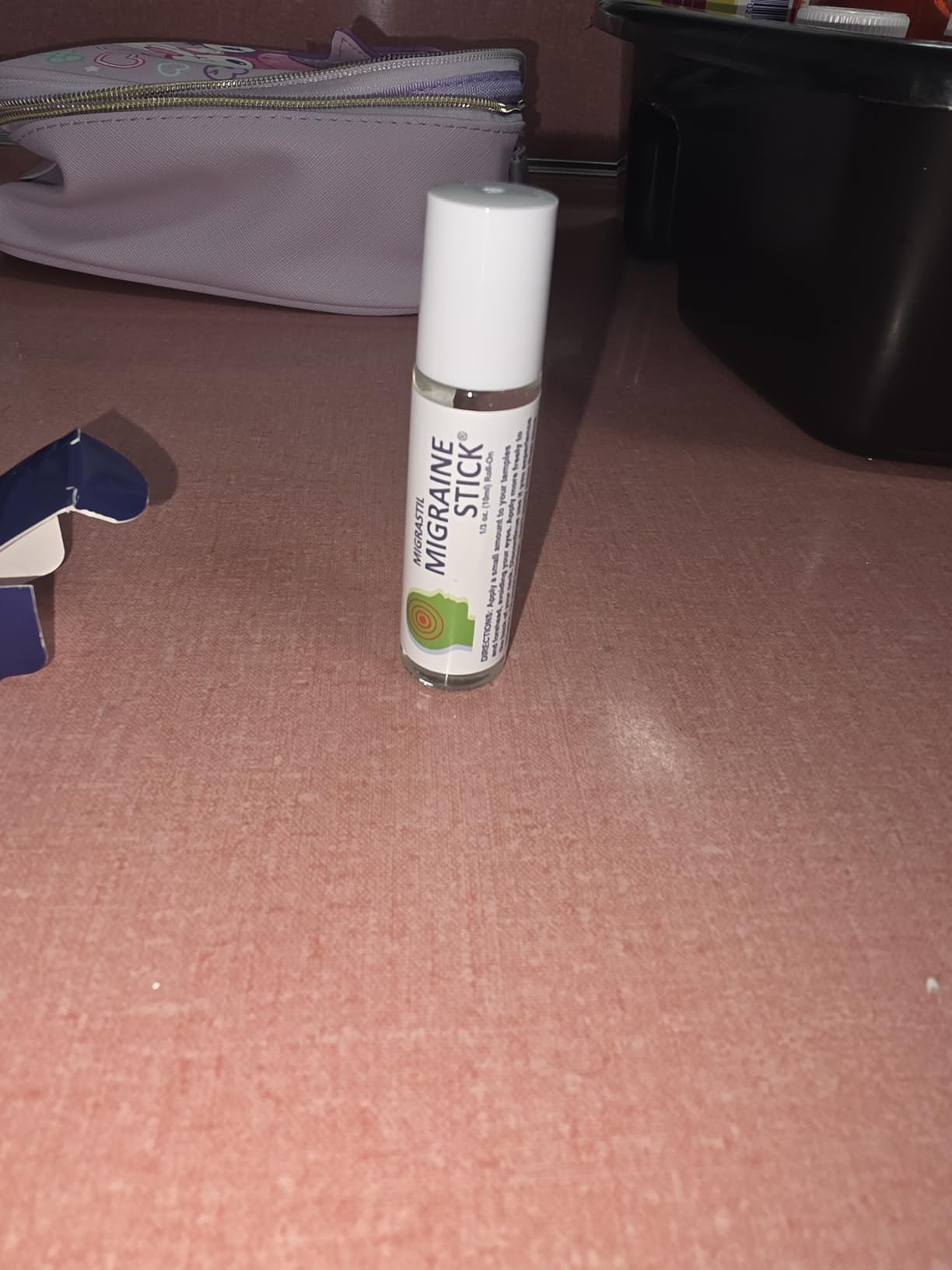 Basic Vigor Migrastil Migraine Stick Rollon - Fast Cooling Comfort for Your Head. Aromatherapy with Peppermint & Other Essential Oils. Metal Roller. Made in USA customer photo 2