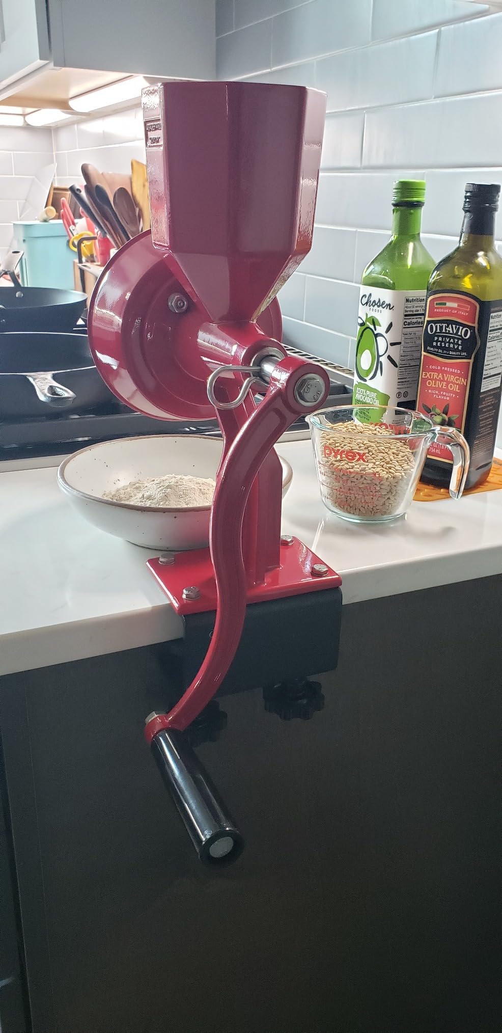 WONDERMILL Junior Deluxe Grain Mill for Flour, Hand Crank Wheat Mill for Grains, Nuts, Seeds, Oily Foods & Spices customer photo 2