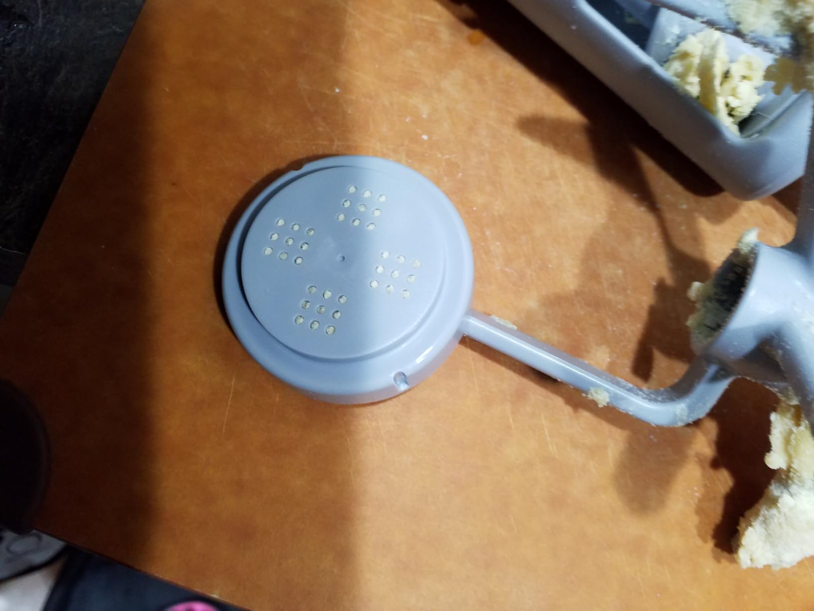 Philips Kitchen Appliances Compact Pasta and Noodle Maker, Viva Collection, Comes with 3 Default Classic Pasta Shaping Discs customer photo 1