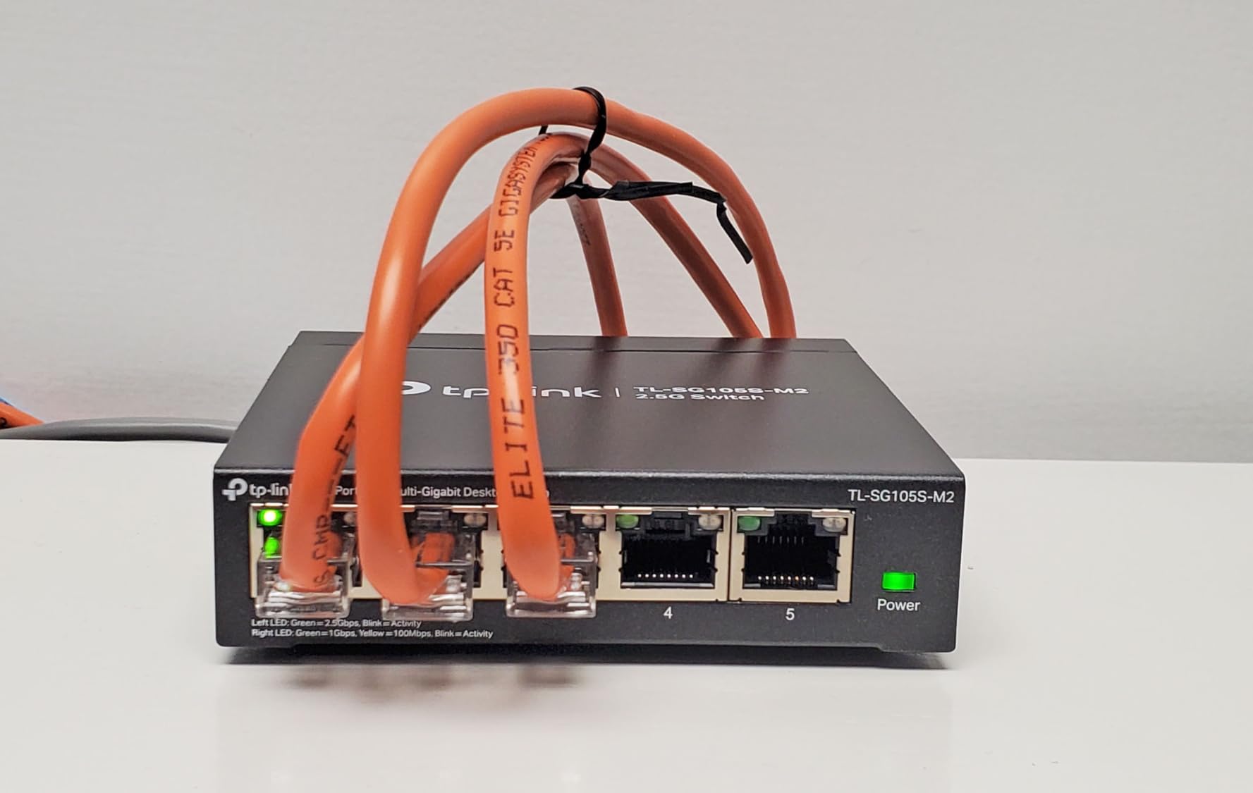 TP-Link 24 Port Gigabit Ethernet Switch Desktop/Rackmount Plug & Play Shielded Ports Sturdy Metal Fanless Quiet Traffic Optimization Unmanaged (TL-SG1024S) customer photo 2