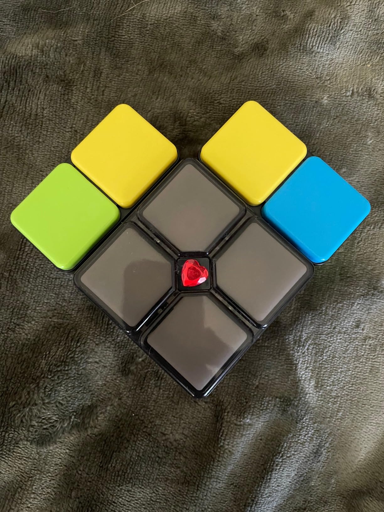 Moose Games Flipslide, Fast-Paced Handheld Puzzle Toy, Gifts for Boys and Girls Ages 8-13 customer photo 1