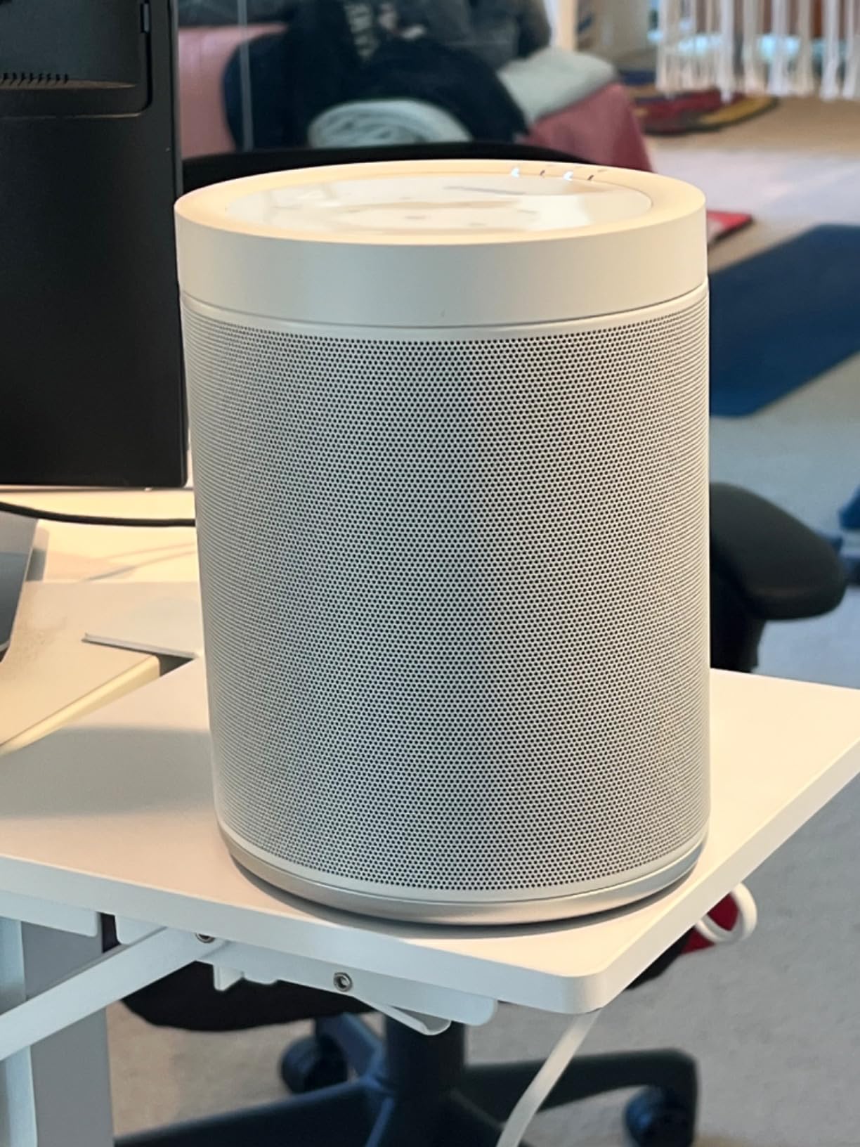 Yamaha Audio MusicCast 20 Wireless Speaker, Black customer photo 2