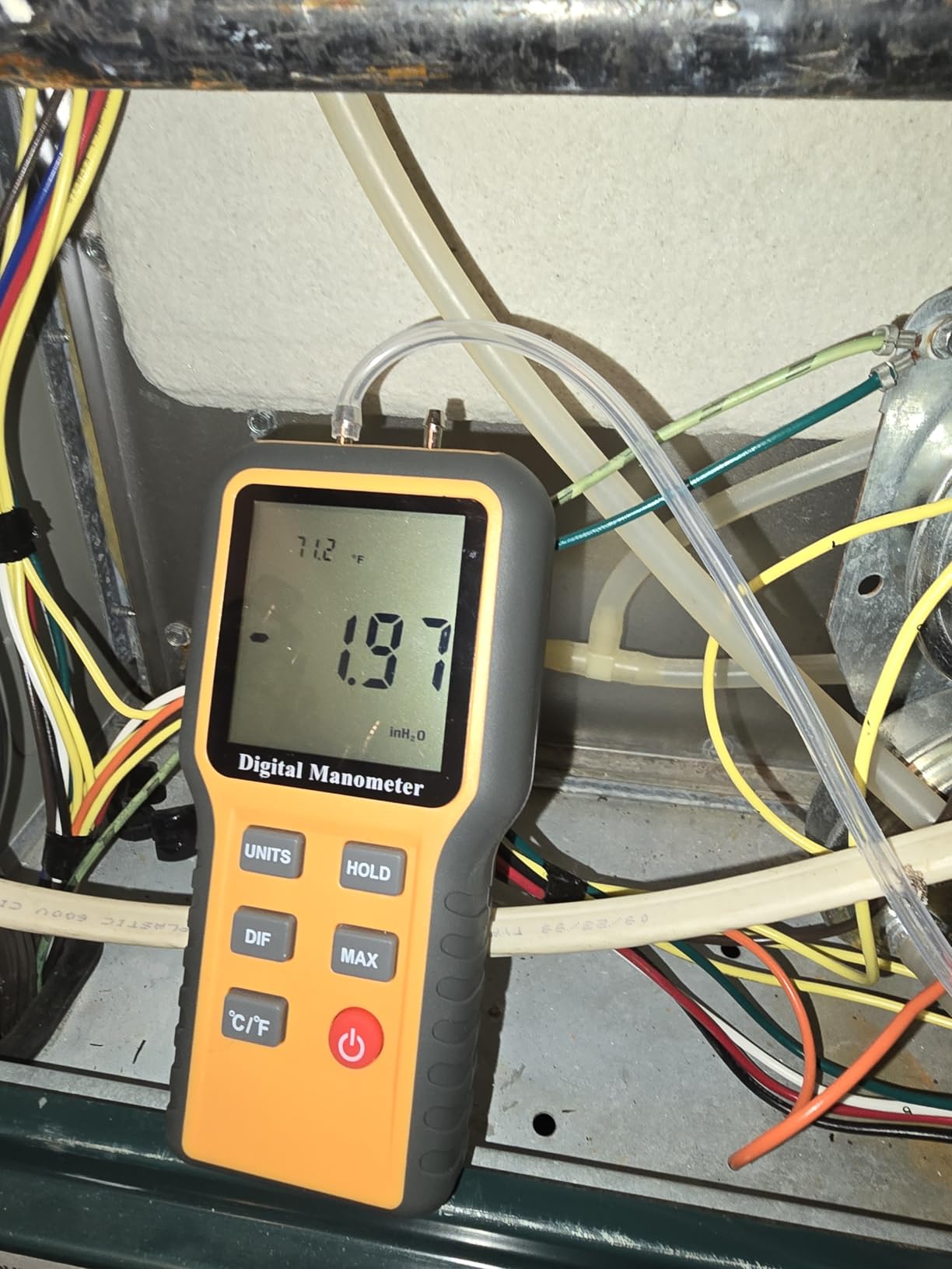 Manometer, Professional Air Pressure Meter, Dual-Port HVAC Digital Manometer Gas Pressure Tester,12 Selectable Units Differential Pressure Gauge customer photo 1