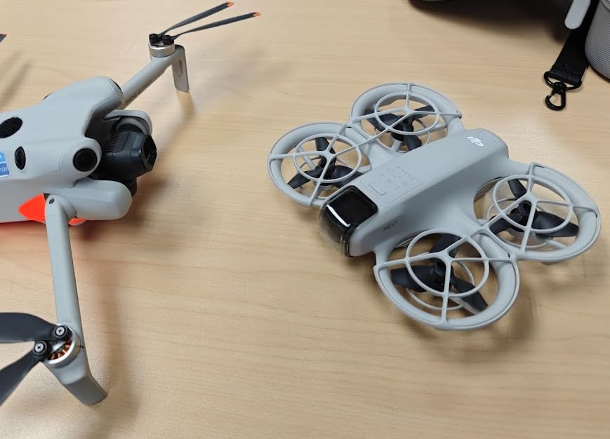 DJI Neo, Mini Drone with 4K UHD Camera for Adults, 135g Self Flying Drone that Follows You, Palm Takeoff, Subject Tracking, QuickShots, Stabilized Video, Built-In Propeller Guard customer photo 1