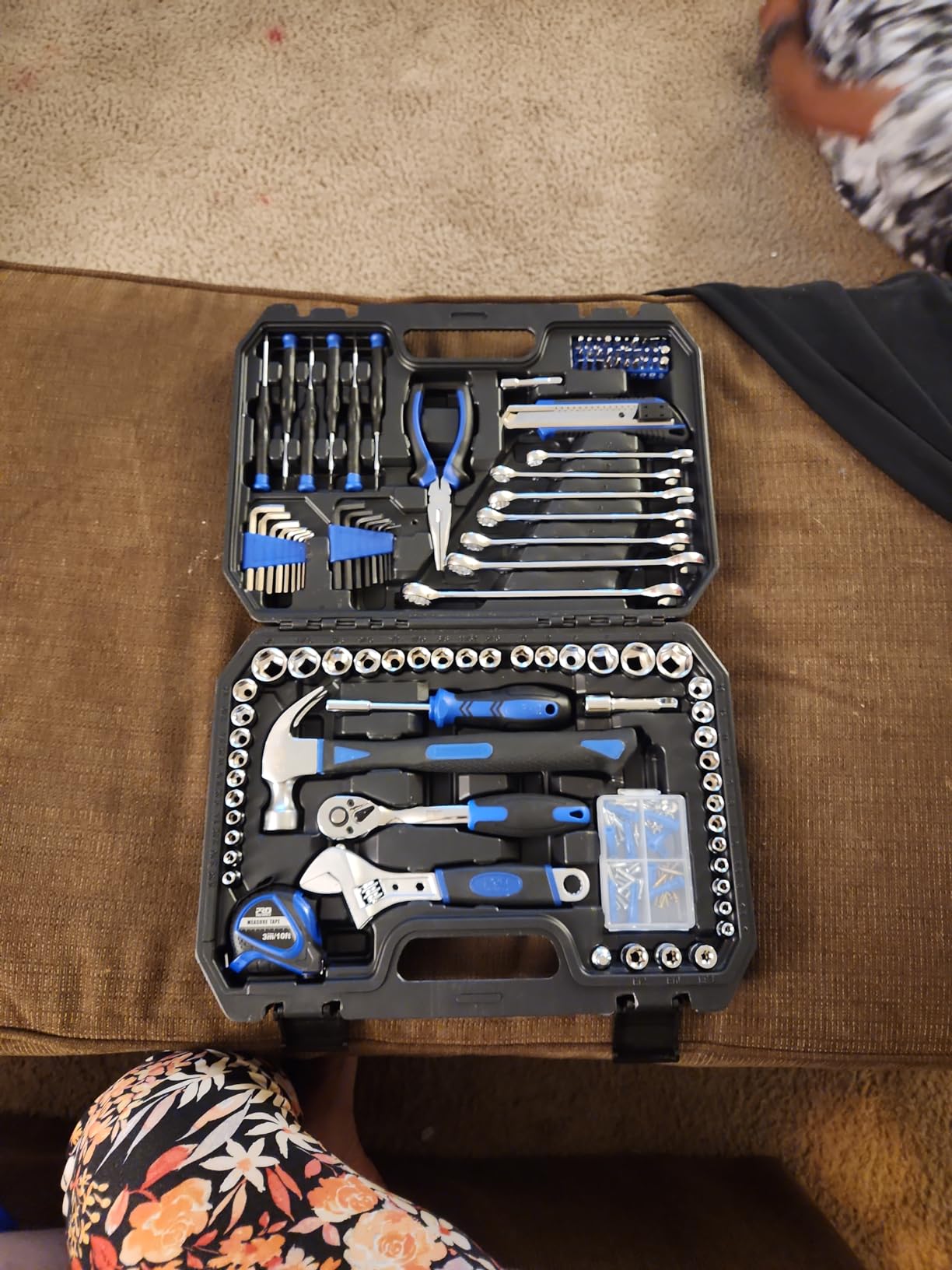 Prostormer 200-Piece Hand Tool Set, General Home and Auto Repair Tool Kit with Toolbox Storage Case for Mechanical Repair, DIY, Home Maintenance customer photo 2