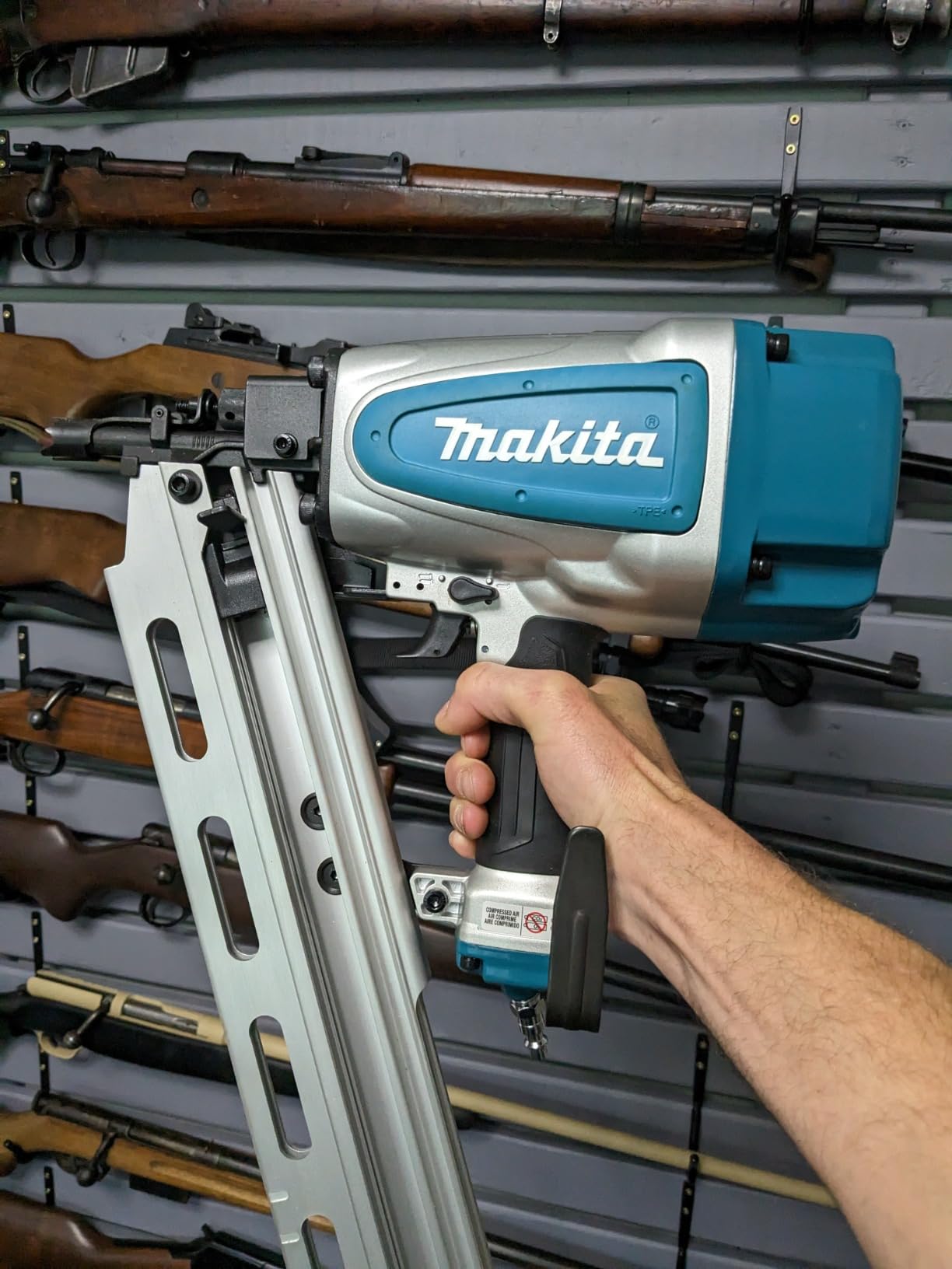 Makita AN924 21-Degree Full Round Head 3-1/2