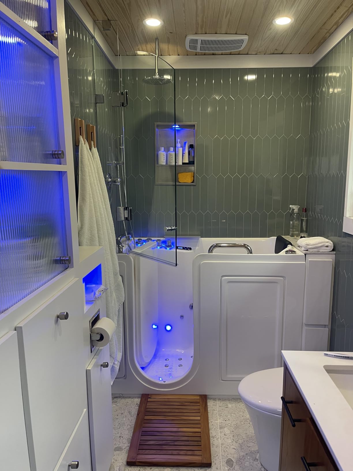 ANZZI Walk-In Tub 27 x 53 In Whirlpool and Air Bath Left Drain 12 Hydro Jets 18 Air Jets Inline Heater Quick Fill Handheld Shower ADA Seat Acrylic Spa White 110V | 2753WILWD customer photo 2