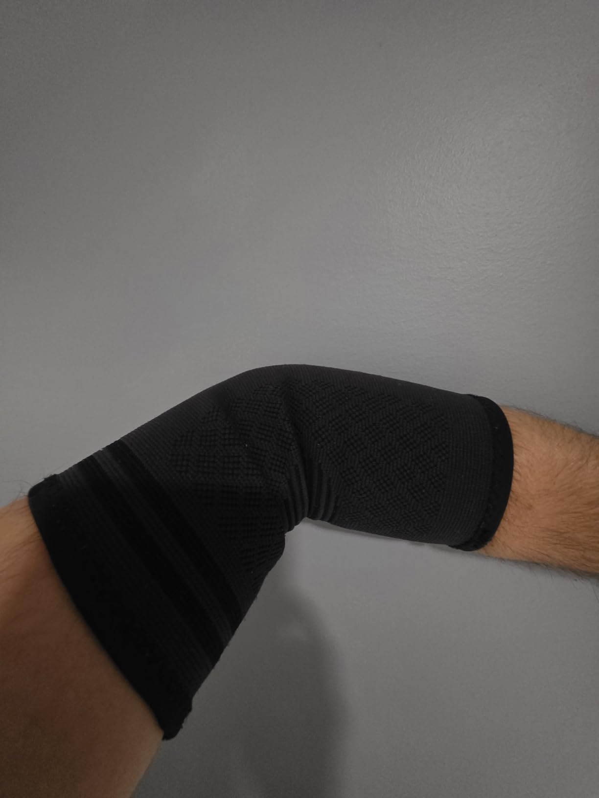 CAMBIVO 2 Pack Elbow Brace for Tendonitis and Tennis Elbow, Compression Support Sleeve for Golfer's Elbow Relief, Arthritis & Gym Workouts customer photo 2