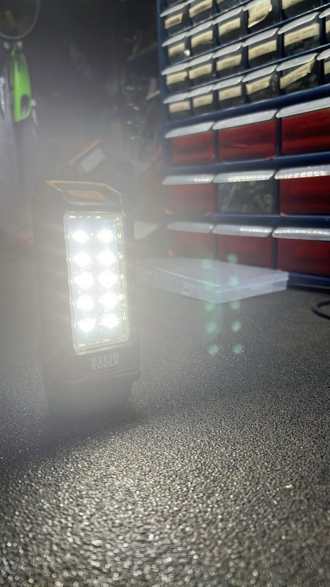 Klein Tools 56403 LED Light, Rechargeable Flashlight/Worklight with Kickstand, Magnetic Mount, and Carabiner customer photo 2