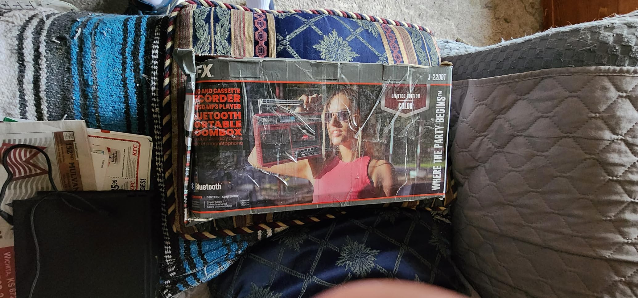 QFX J-220BT Boombox MP3 Conversion from Radio to Cassette with 4-Band (AM, FM, SW1, SW2) Radio with Bluetooth, Rechargeable Battery, Dual 3