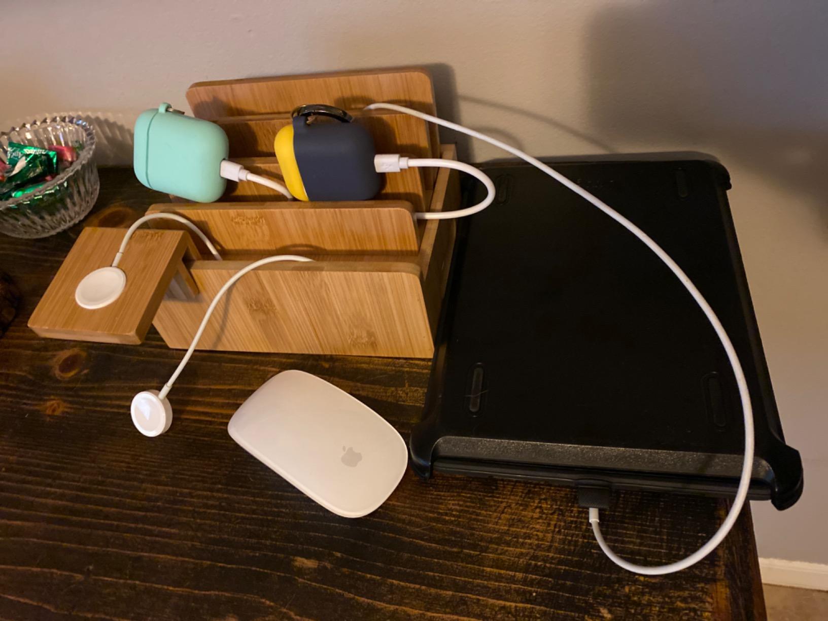 Pezin & Hulin Bamboo Charging Station with 5 Port USB customer photo 2