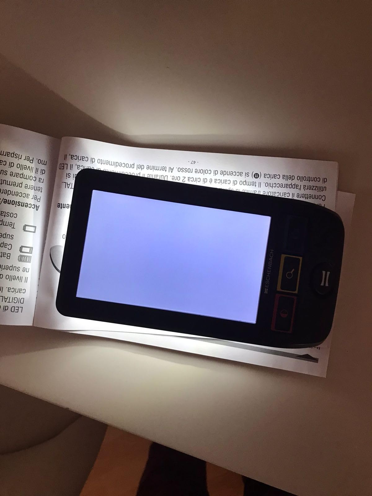 Eschenbach SmartLux Digital Portable Magnifier - Handheld HD Video Magnifier For Low Vision w/Image Capture - 5x, 7x, 9x, 12x Magnification & 5 Viewing Modes customer photo 1